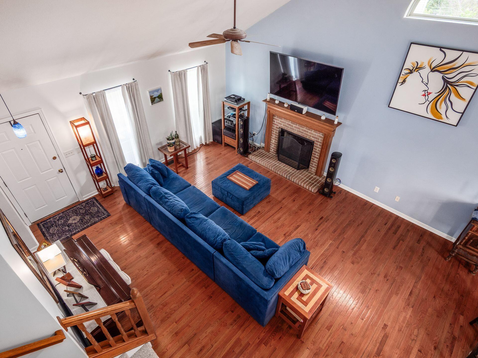 3192 Menzola Drive