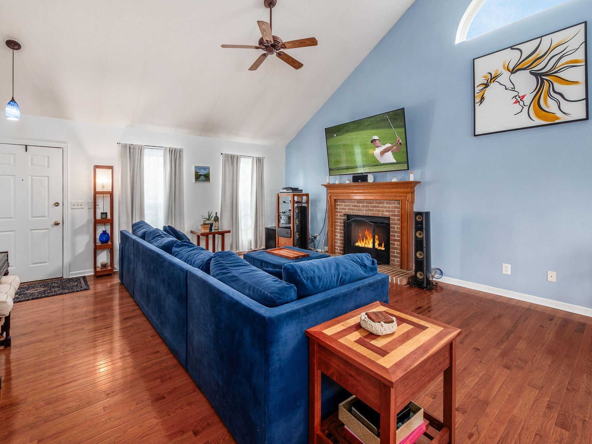 3192 Menzola Drive