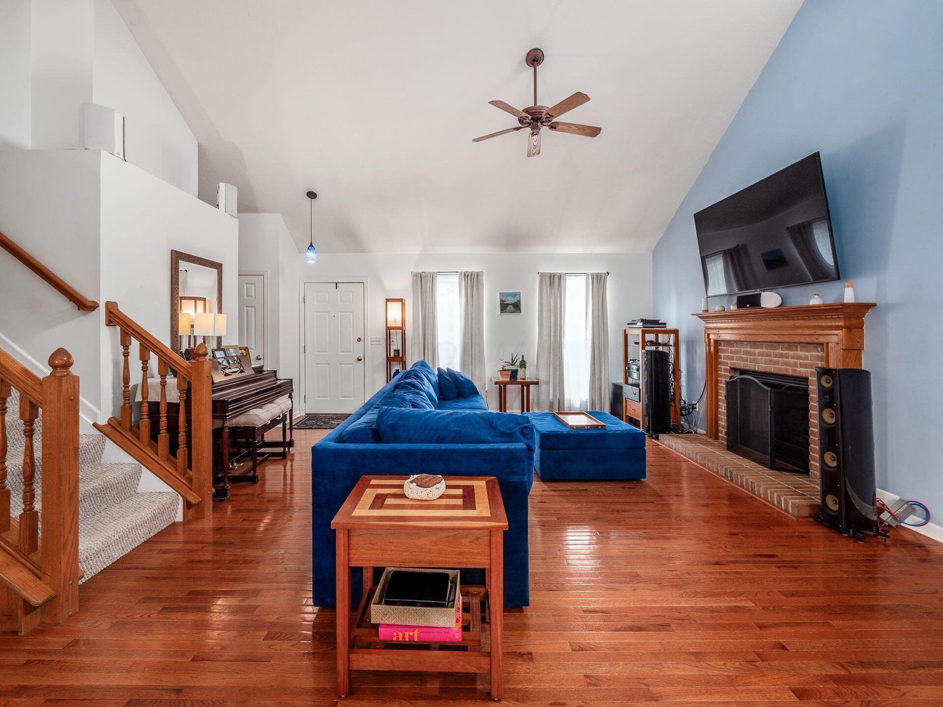 3192 Menzola Drive