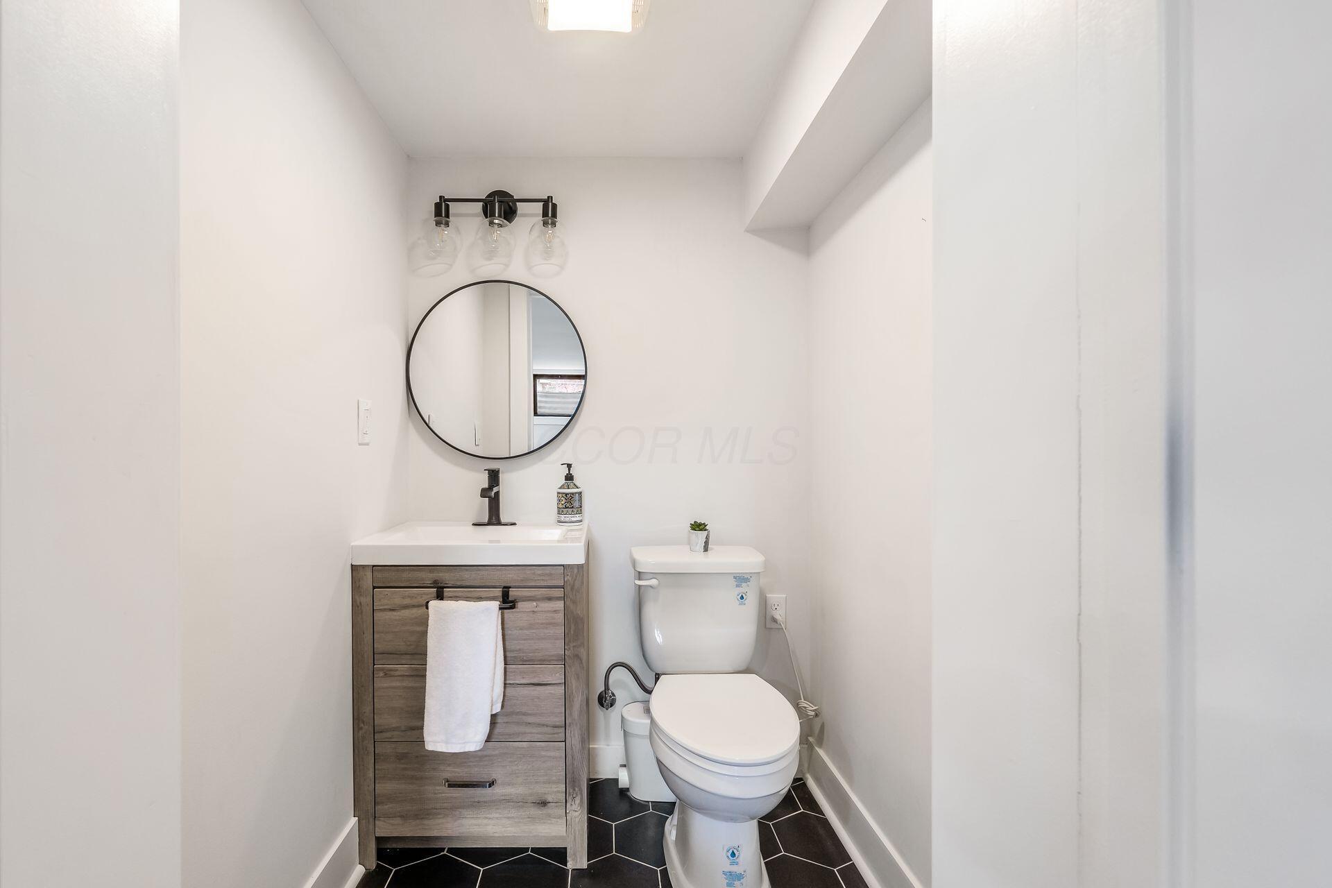 5065 Sharon Hill Drive