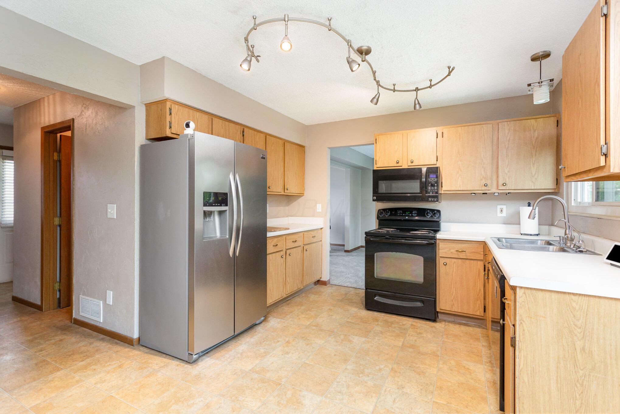 5151 Redlands Drive