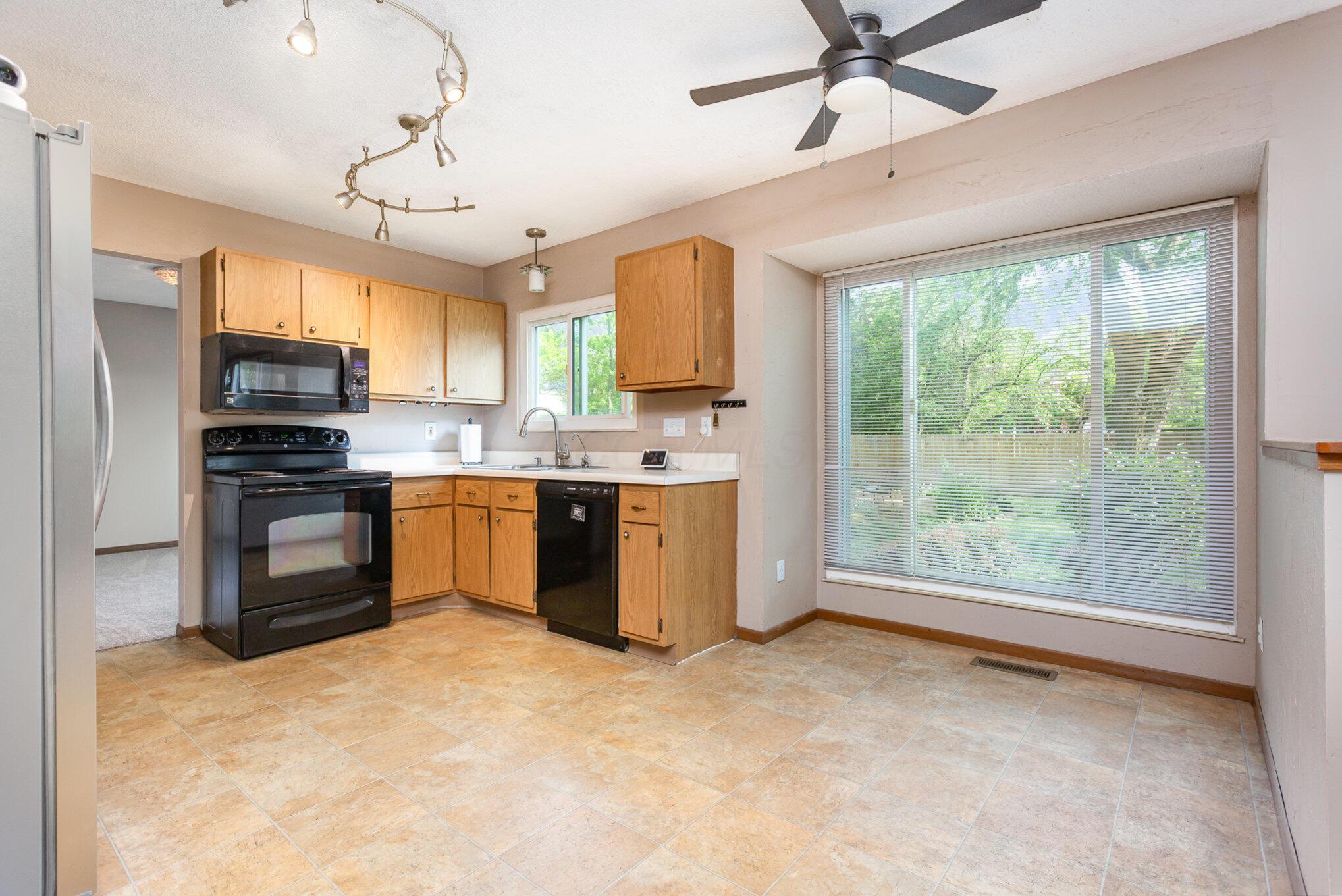 5151 Redlands Drive