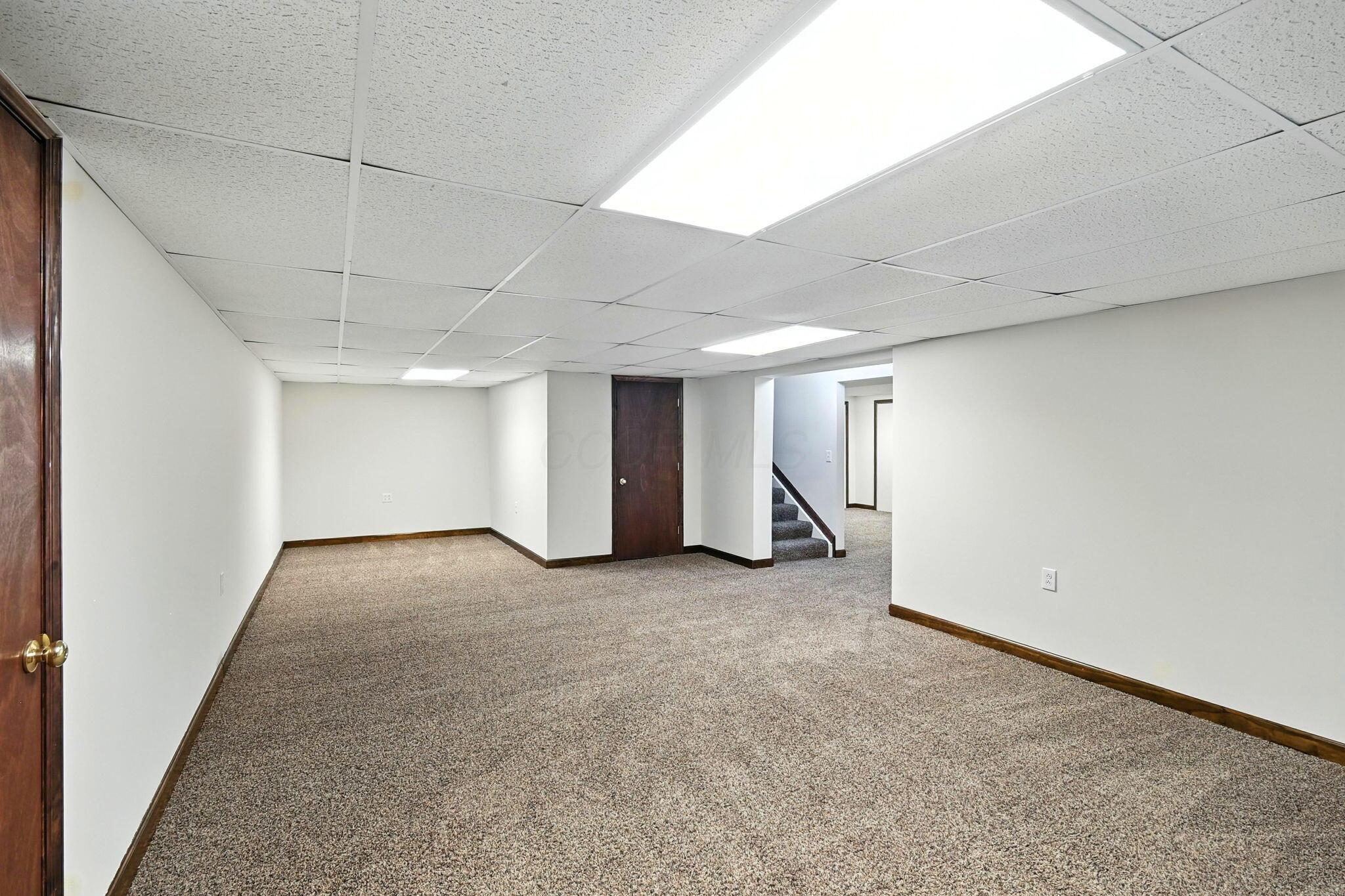 3083 Landen Farm Road W