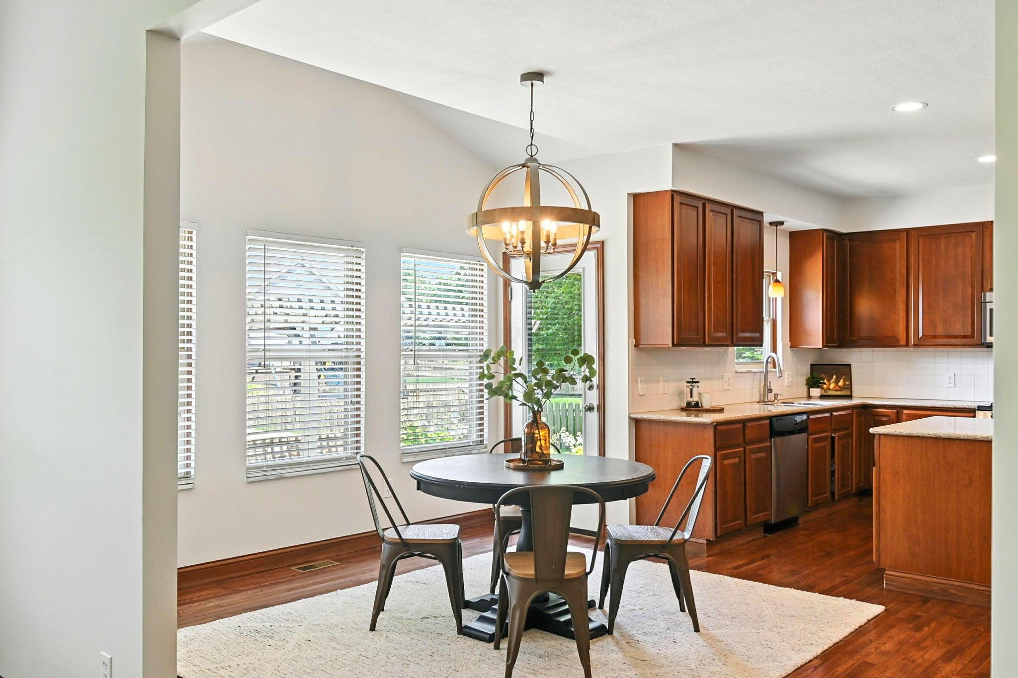 3083 Landen Farm Road W