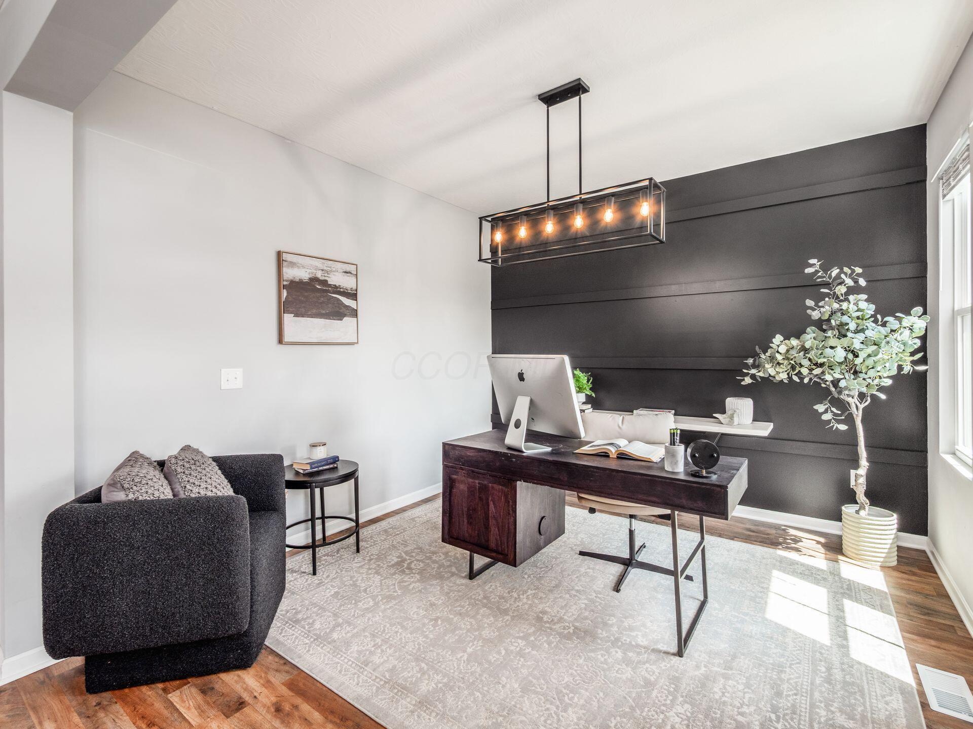 7062 Scarlet Oak Drive