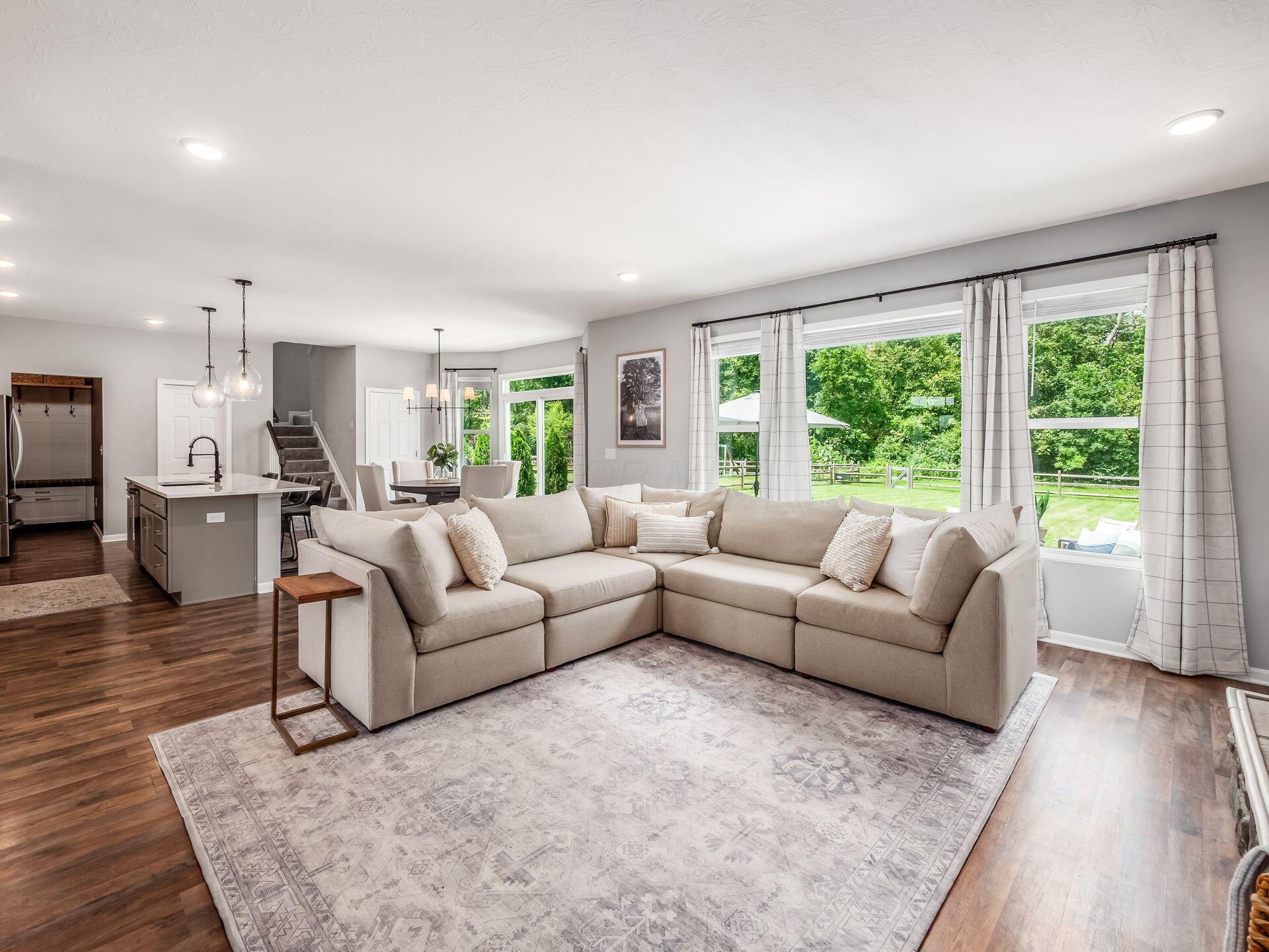 7062 Scarlet Oak Drive