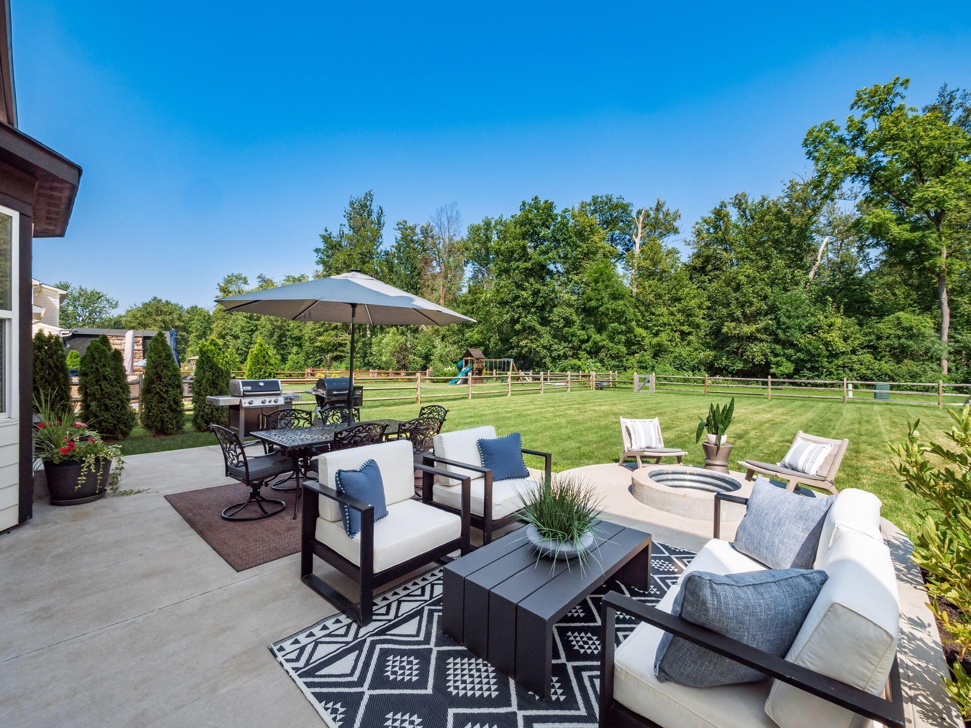 7062 Scarlet Oak Drive