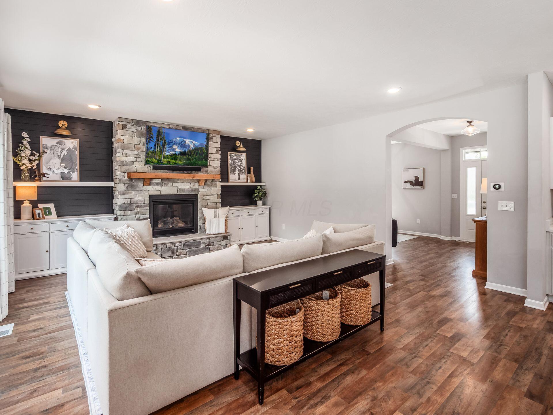 7062 Scarlet Oak Drive