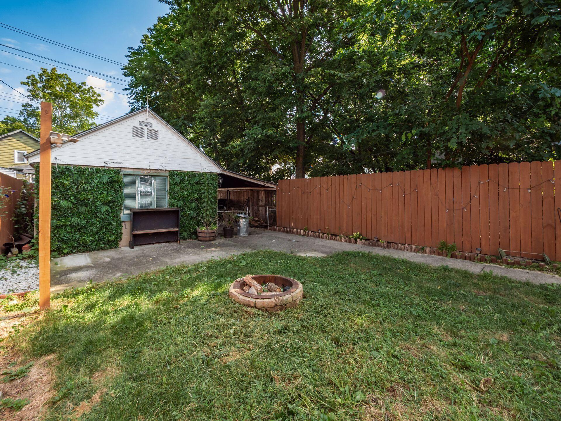 200 W Pacemont Road