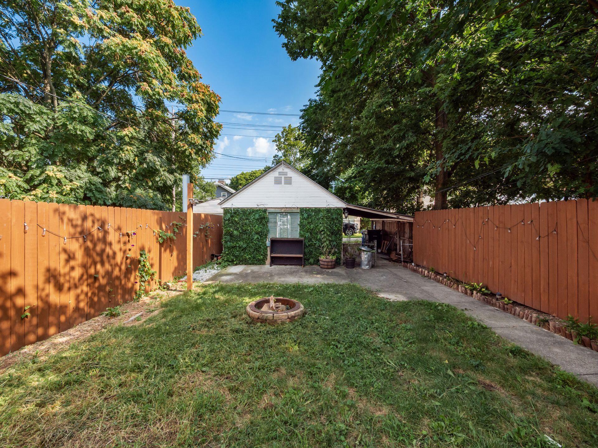 200 W Pacemont Road