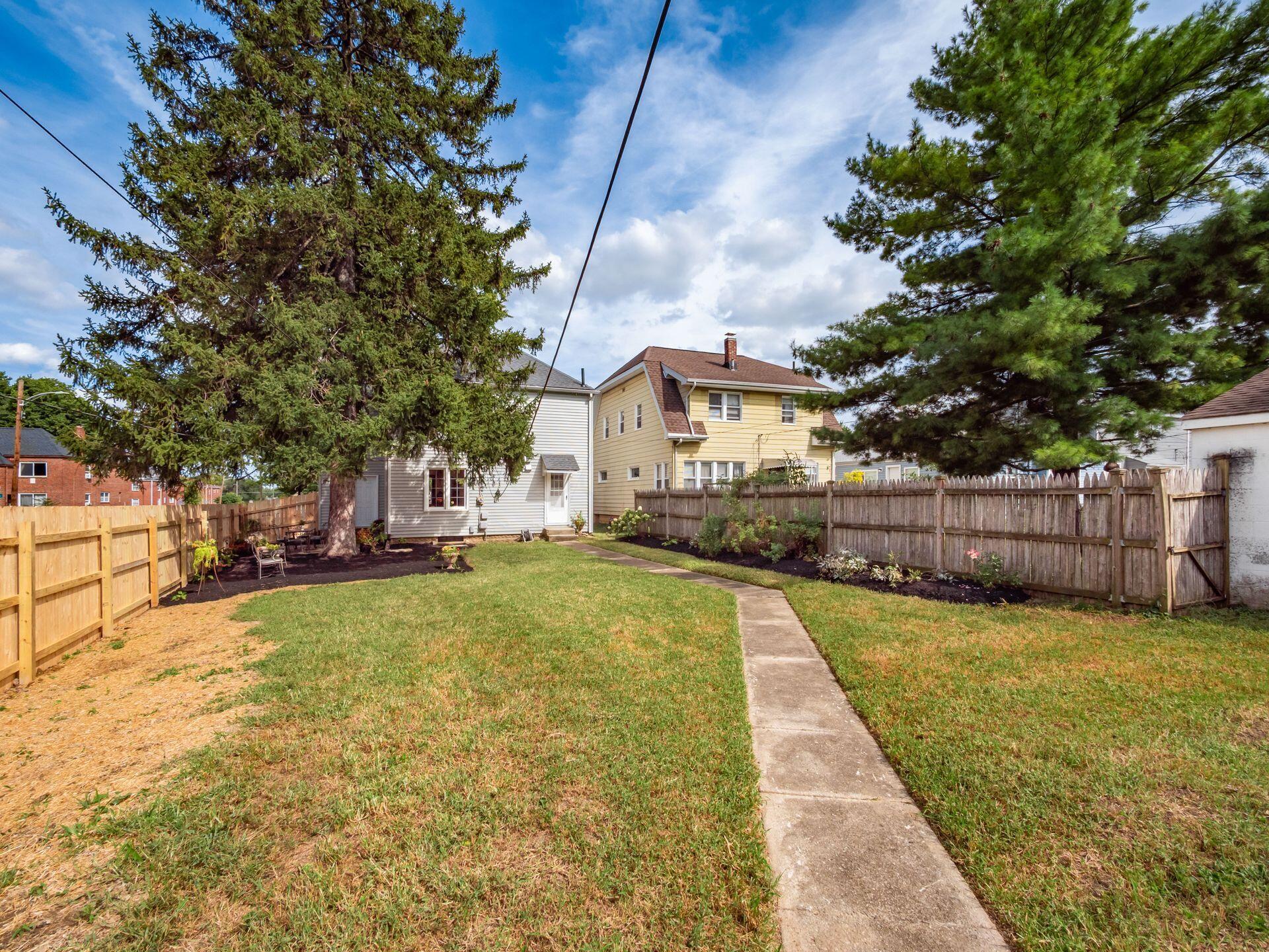 69 N Westgate Avenue