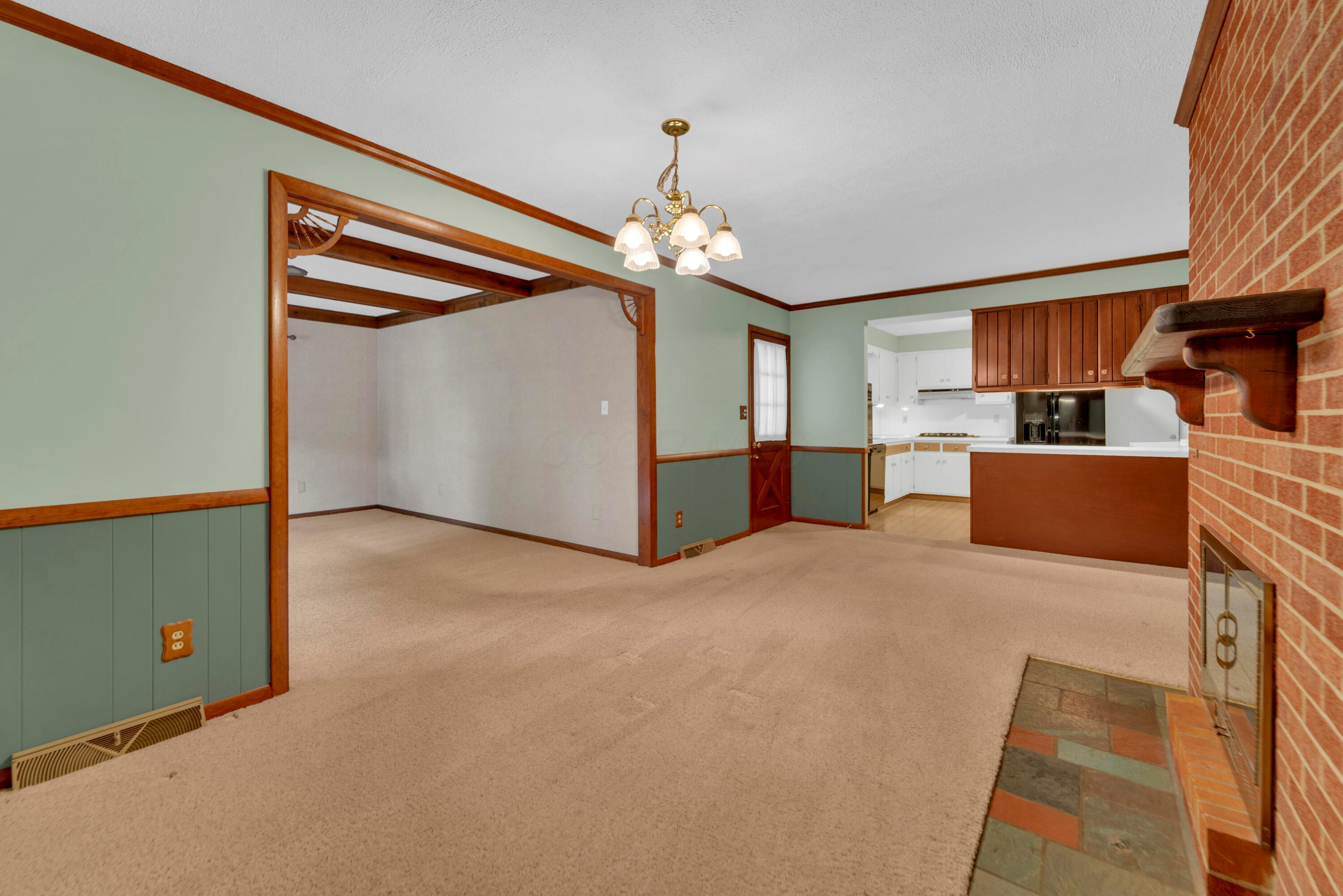 4319 Kenmont Place