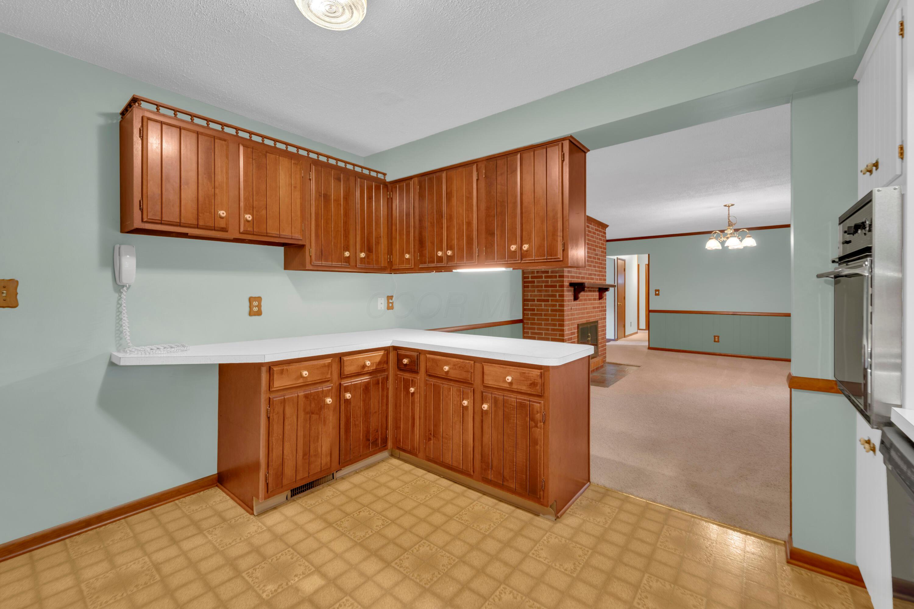4319 Kenmont Place