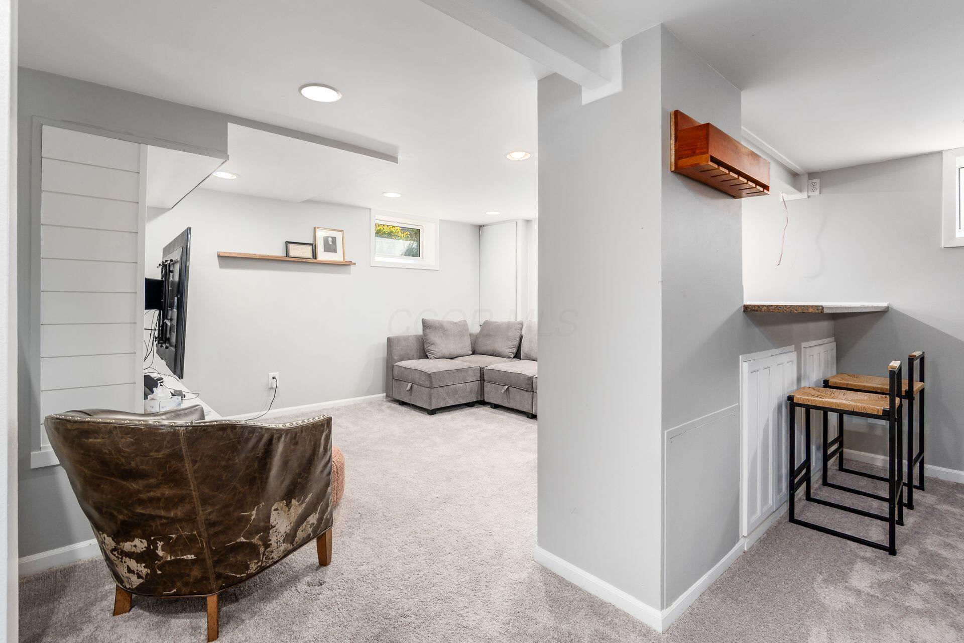 255 Garden Road