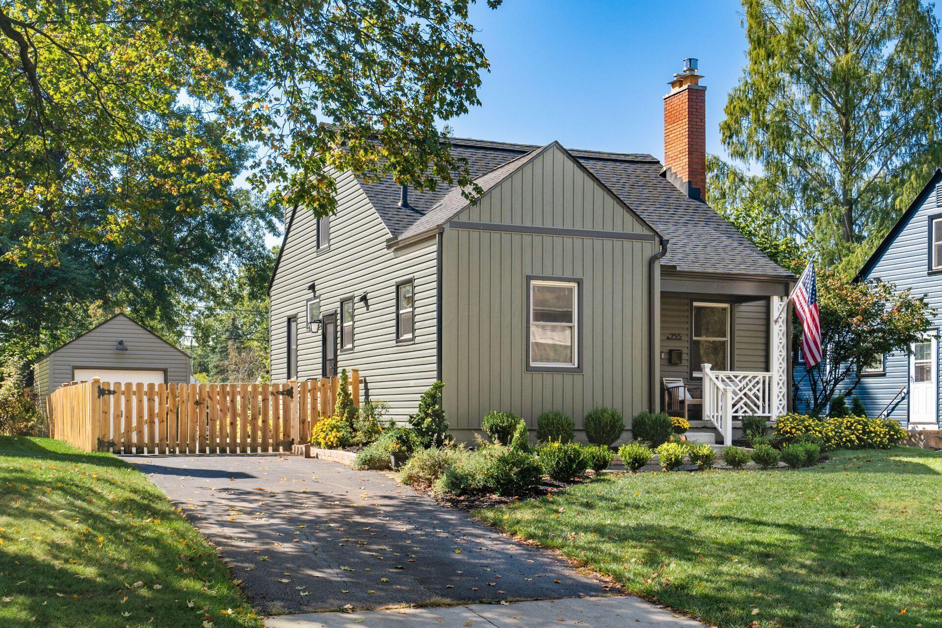 255 Garden Road