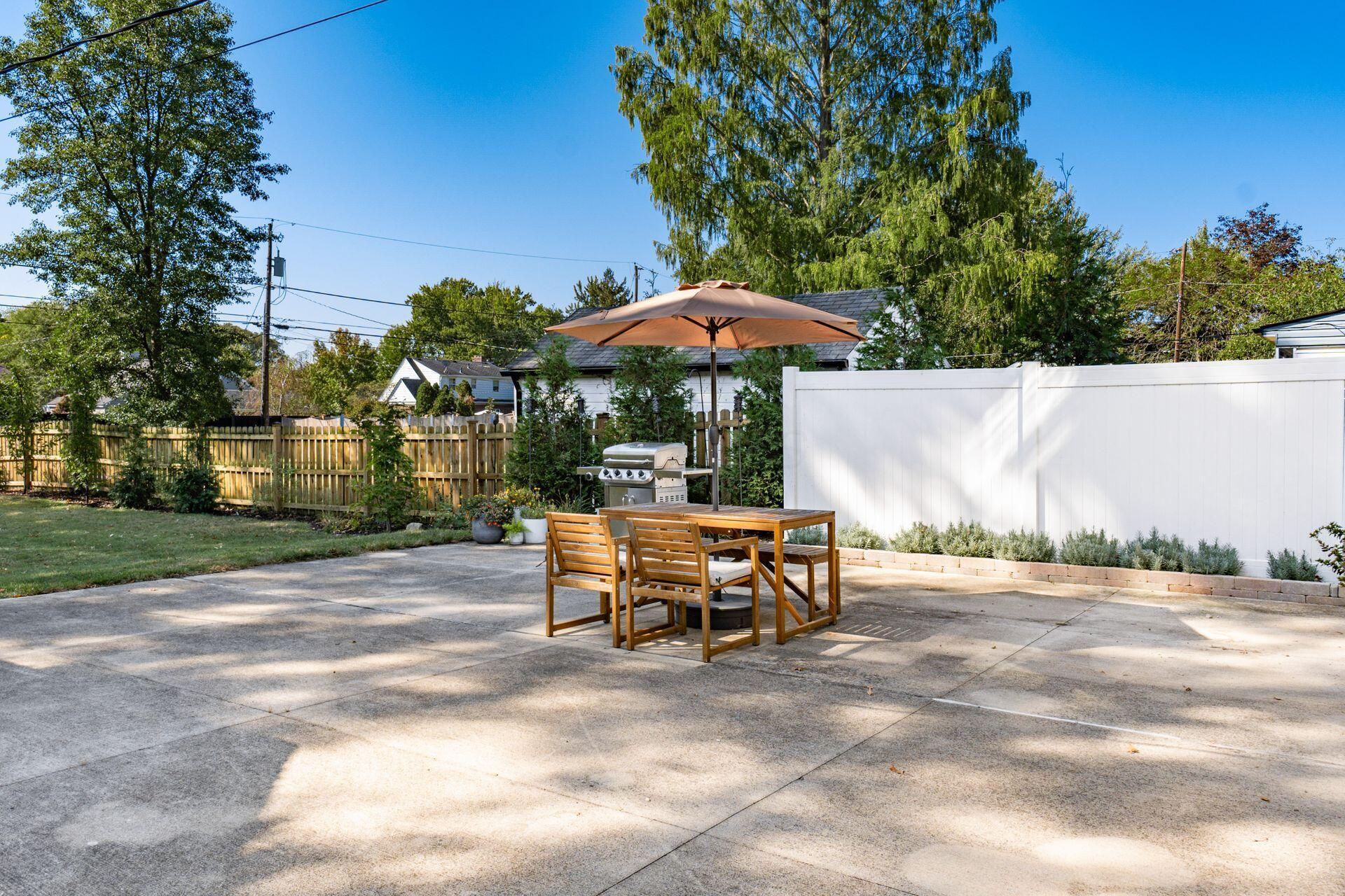 255 Garden Road