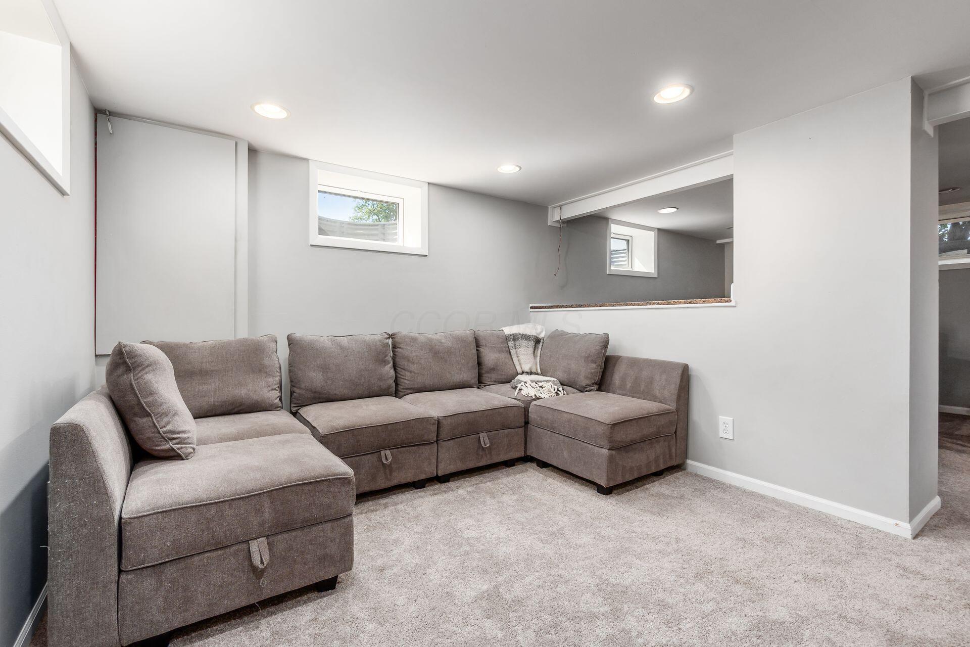 255 Garden Road