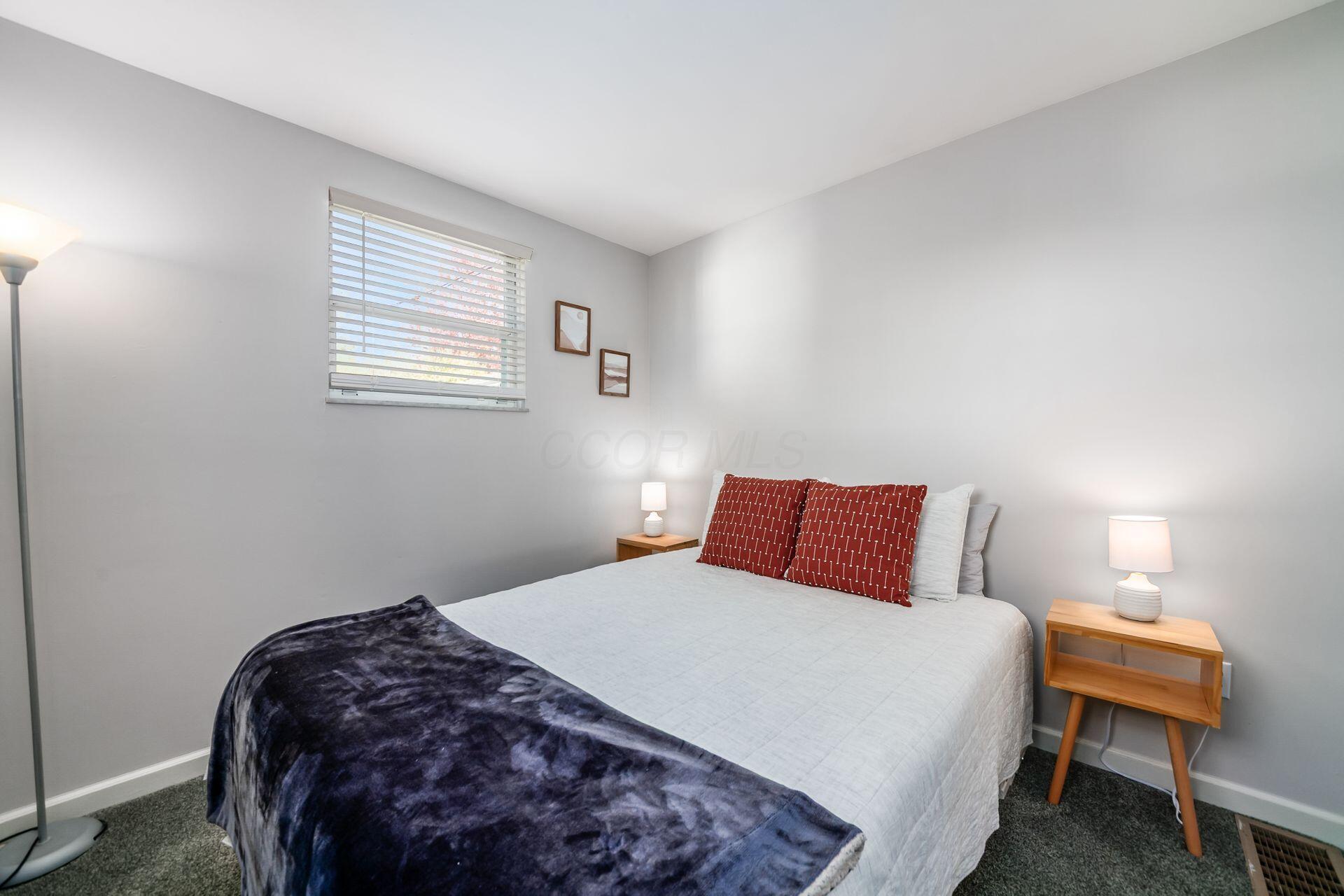 190 E Dominion Boulevard