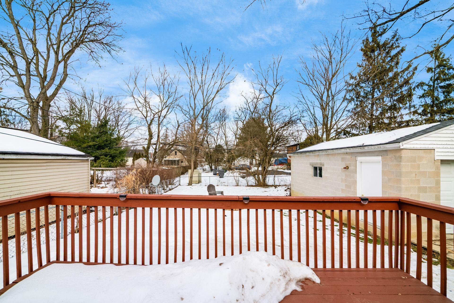 702 E Weisheimer Road