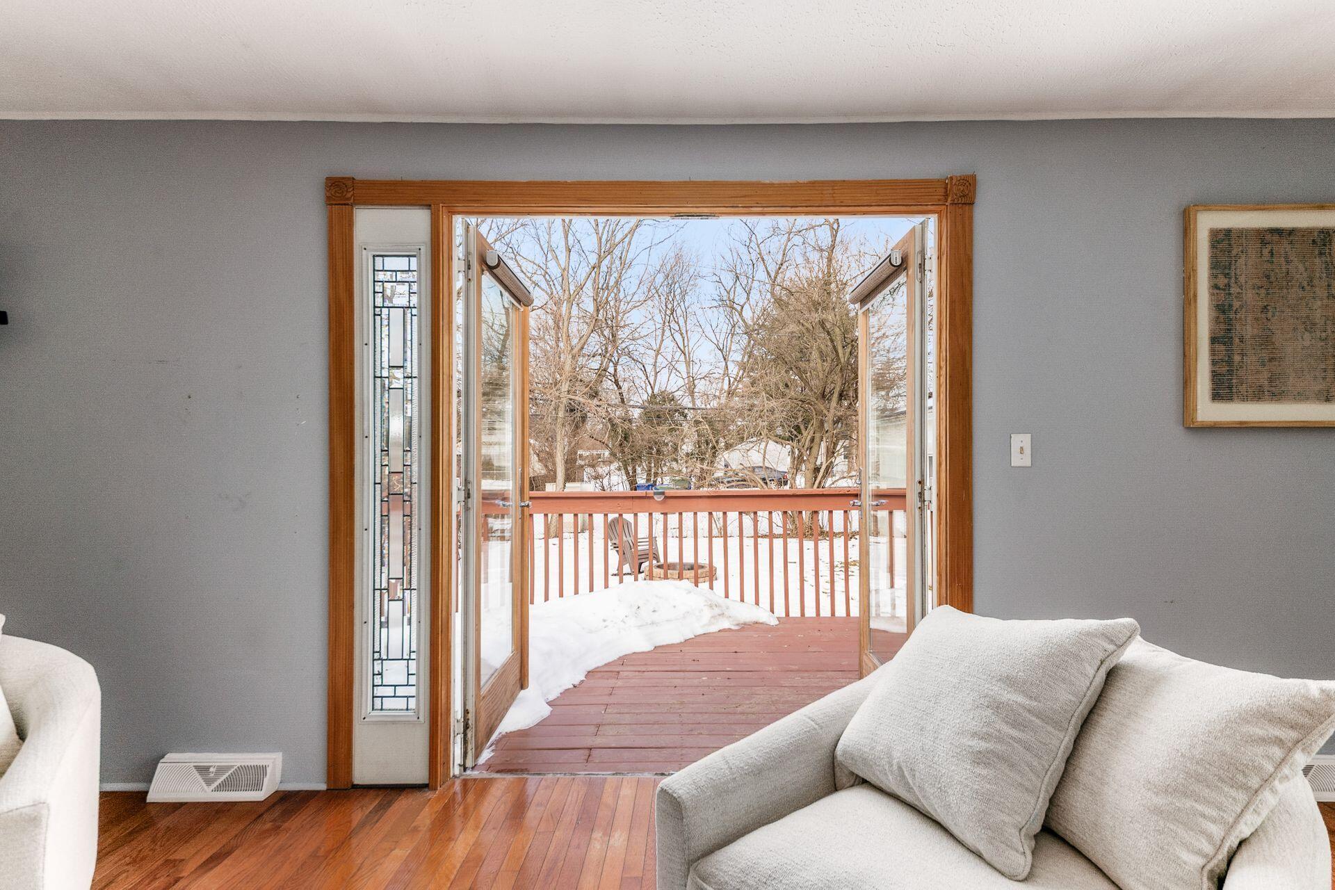 702 E Weisheimer Road