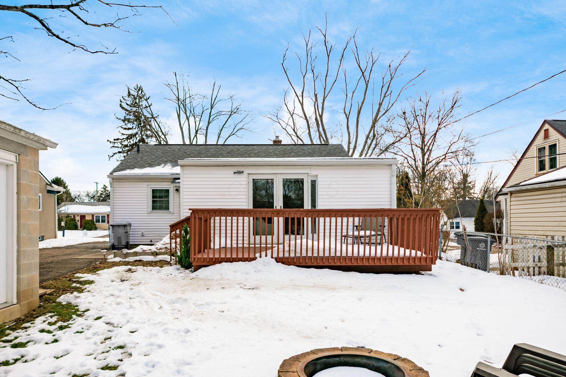 702 E Weisheimer Road