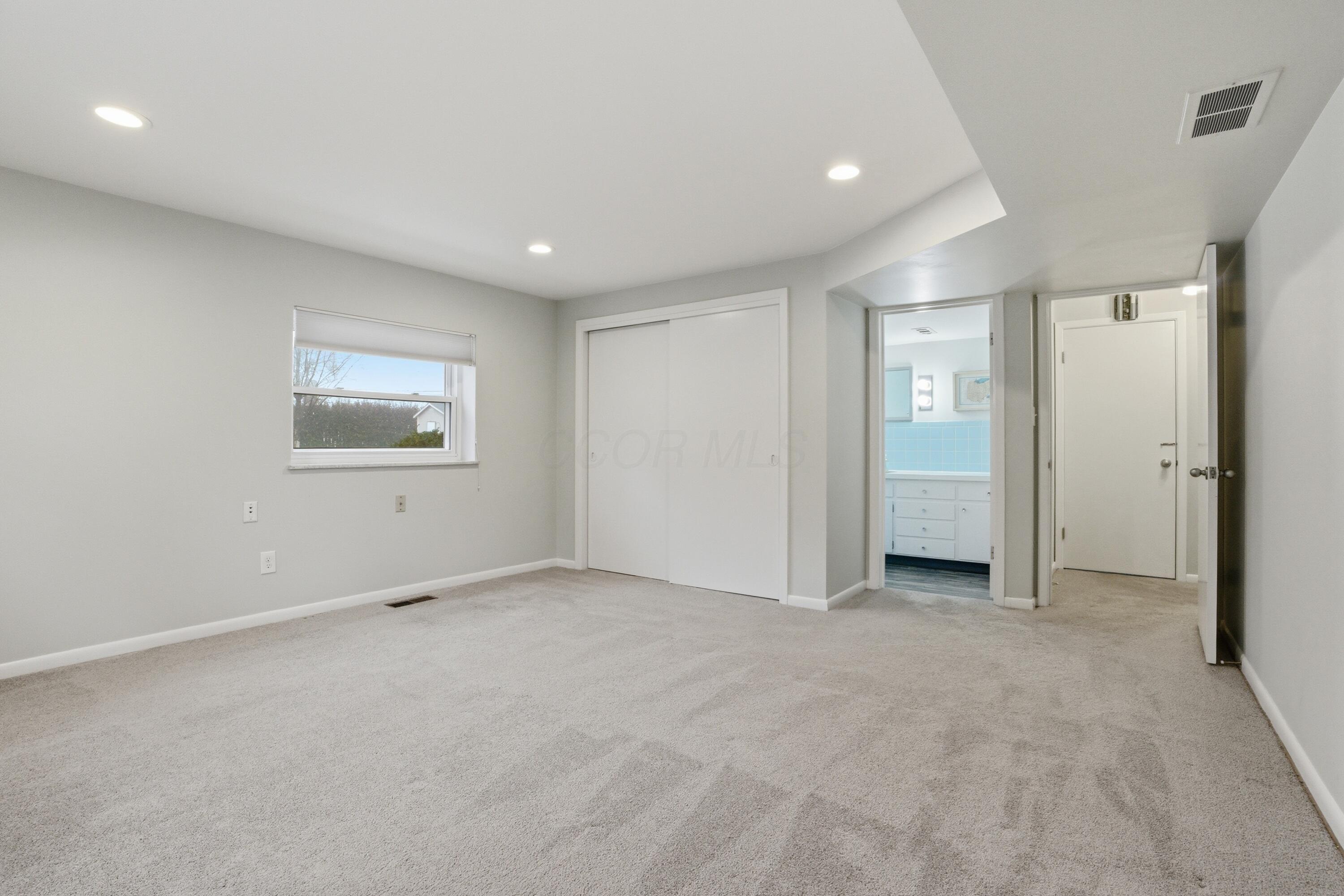 343 N Cassady Avenue