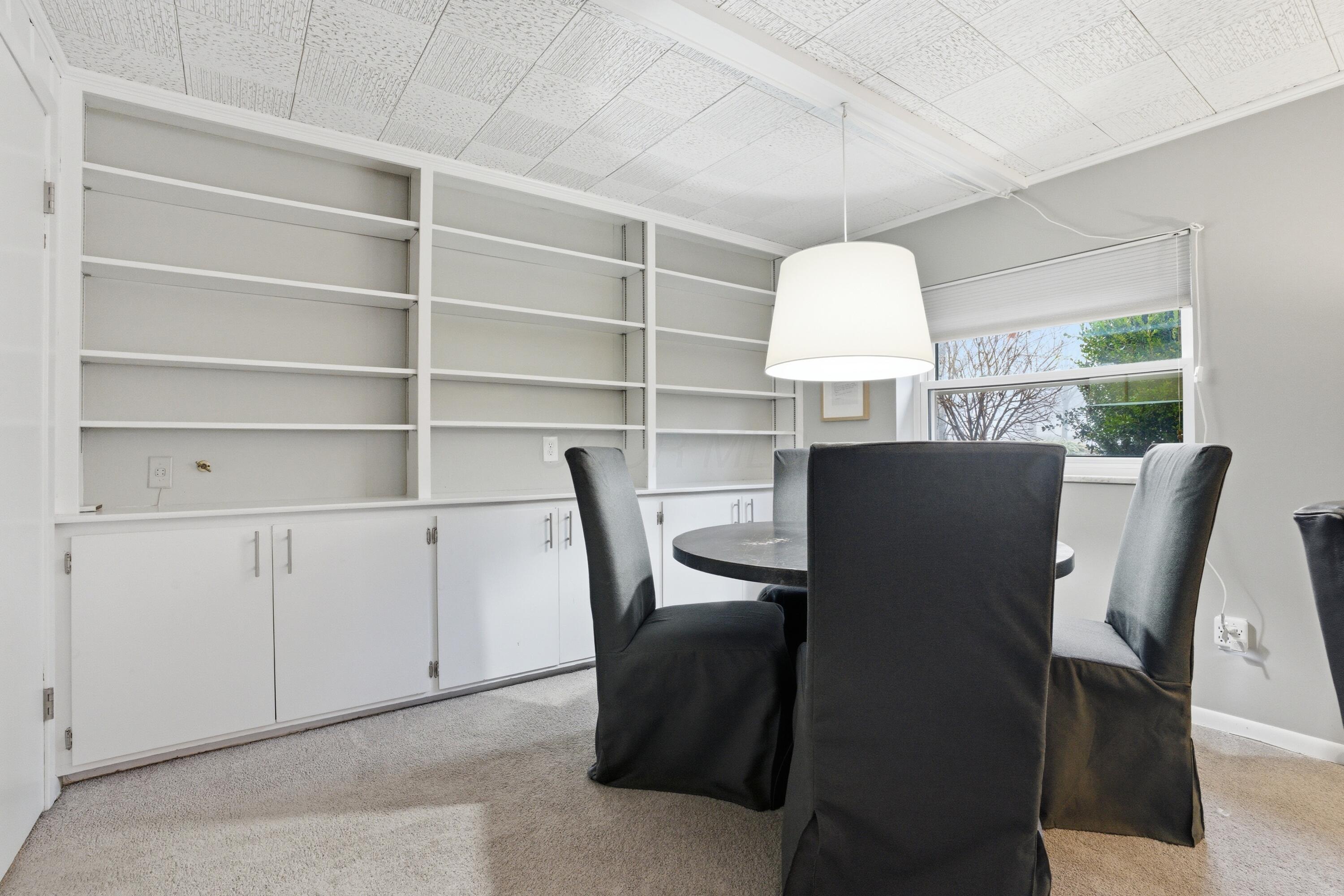 343 N Cassady Avenue