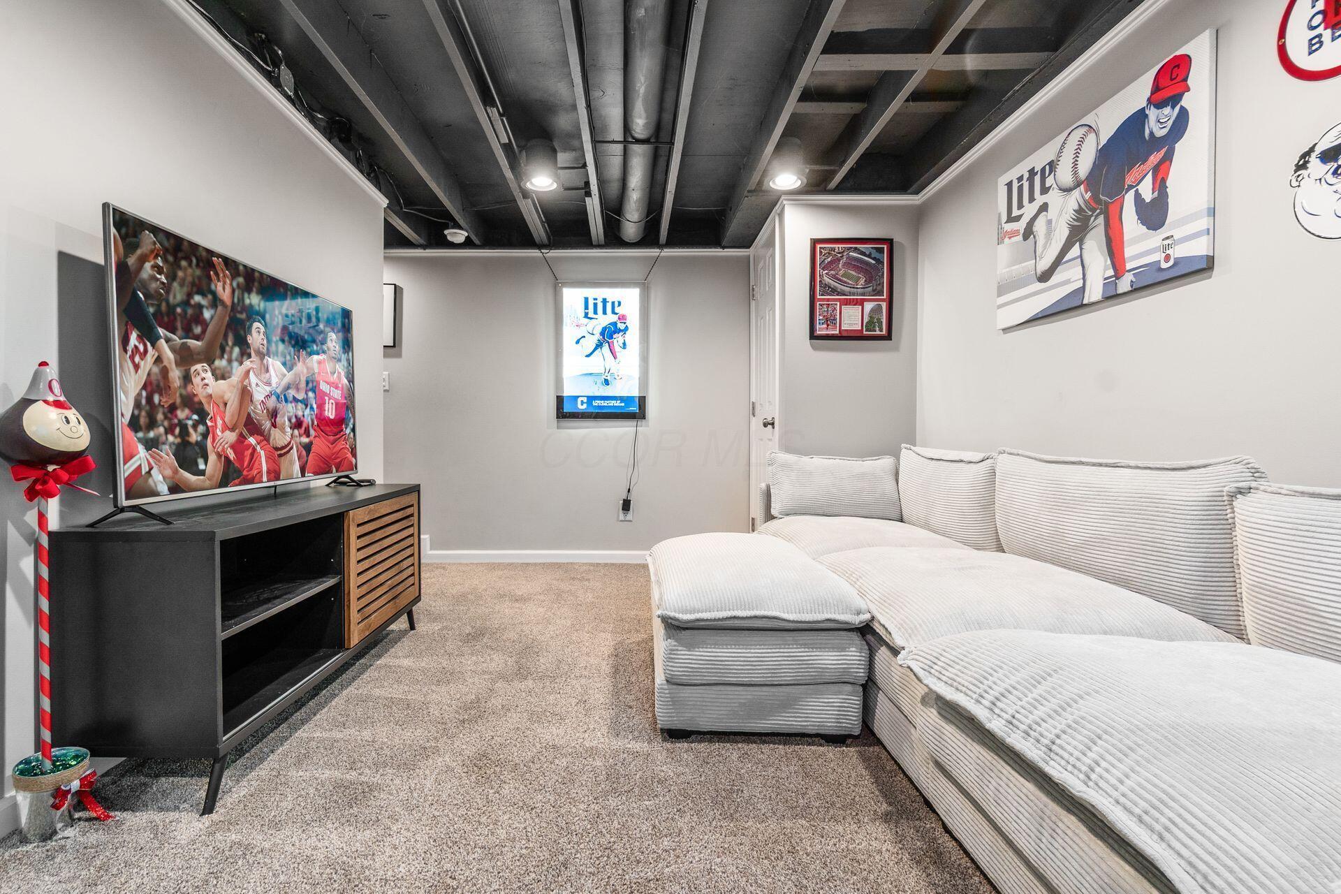 9105 Misty Dawn Drive