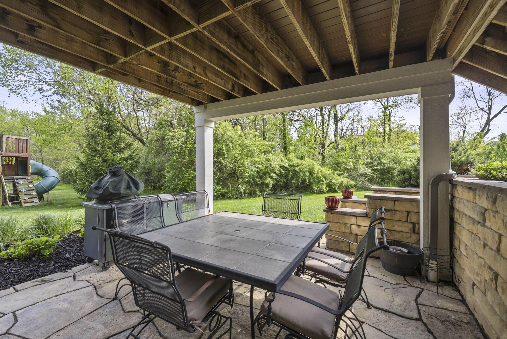 11390 Cedar Crest Drive