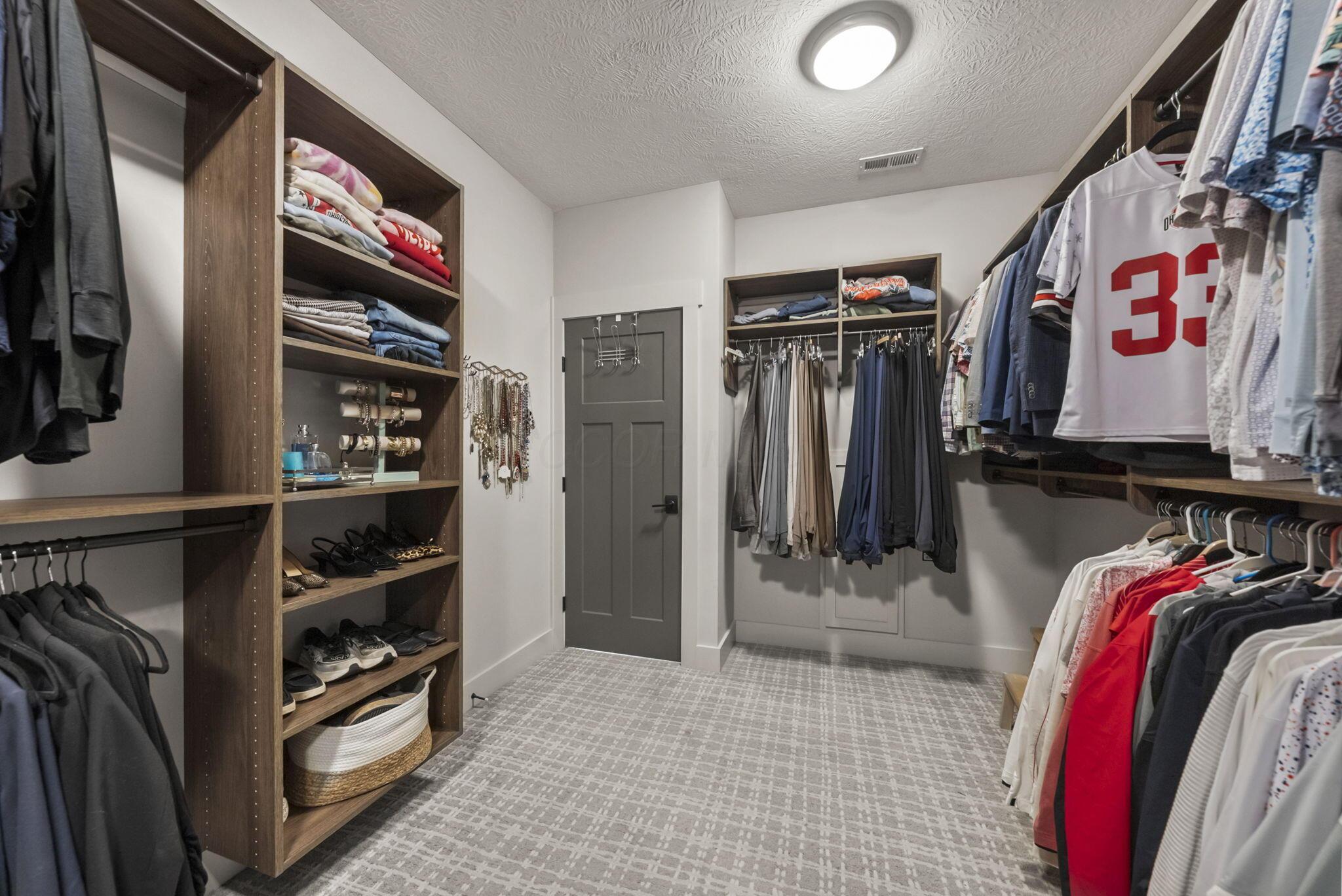 11390 Cedar Crest Drive