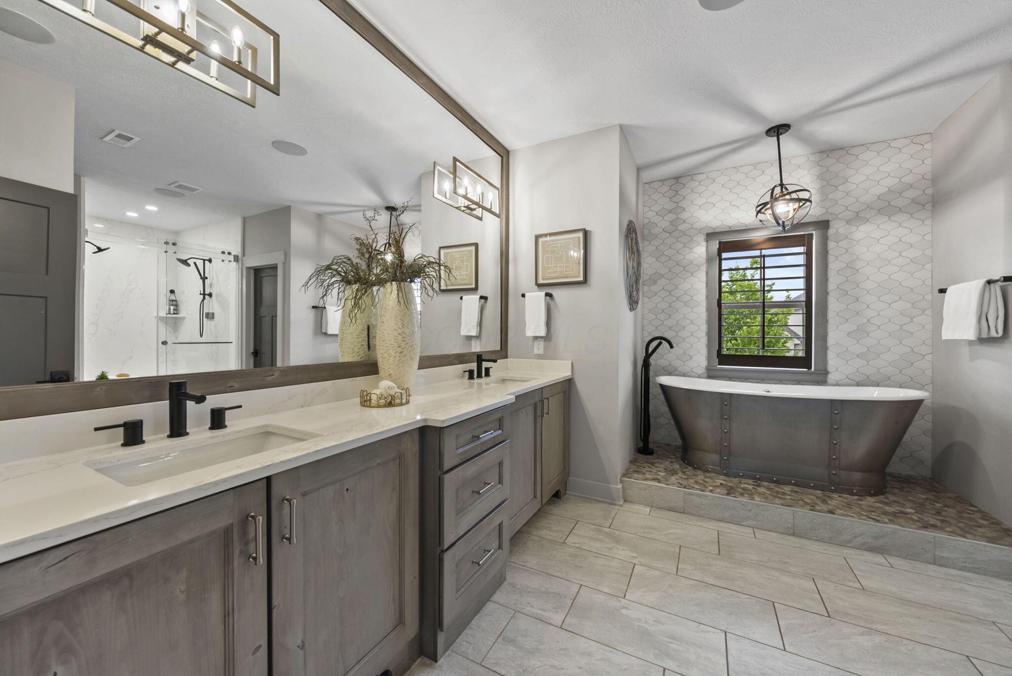 11390 Cedar Crest Drive