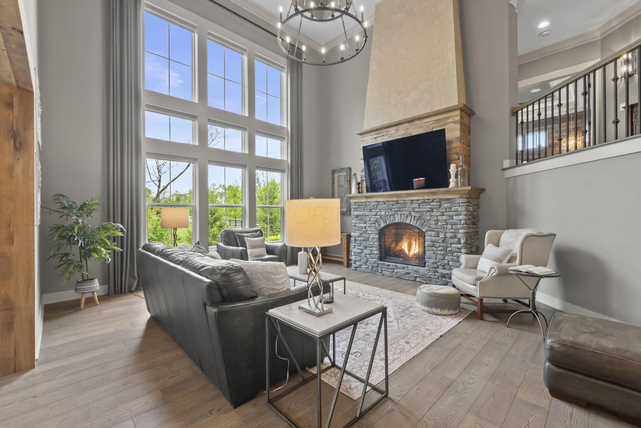 11390 Cedar Crest Drive