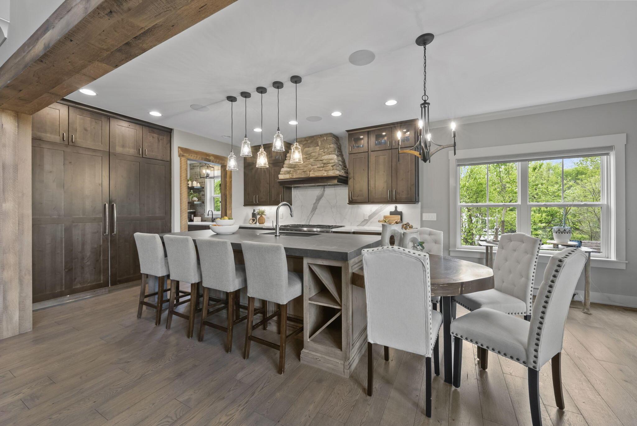 11390 Cedar Crest Drive