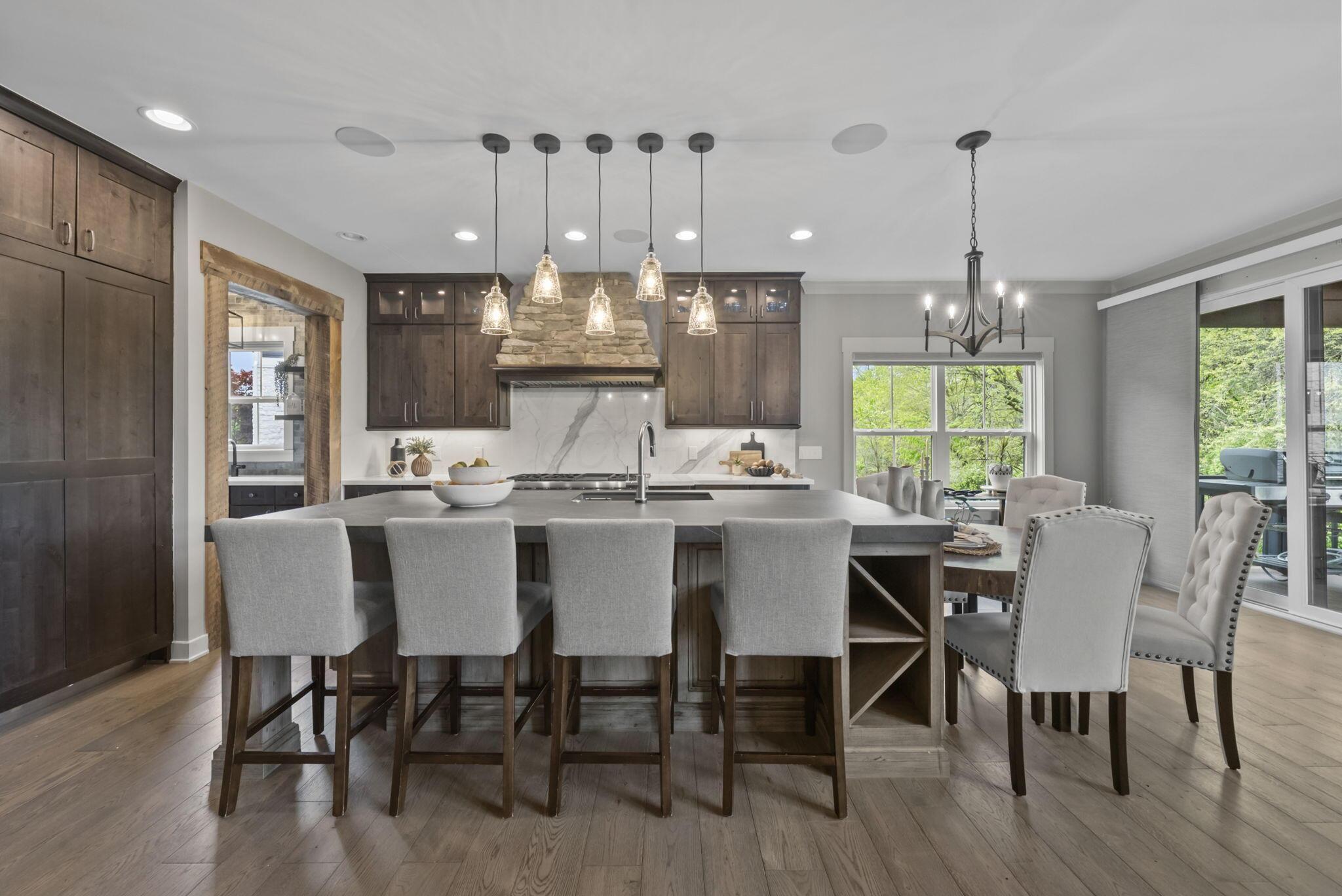 11390 Cedar Crest Drive