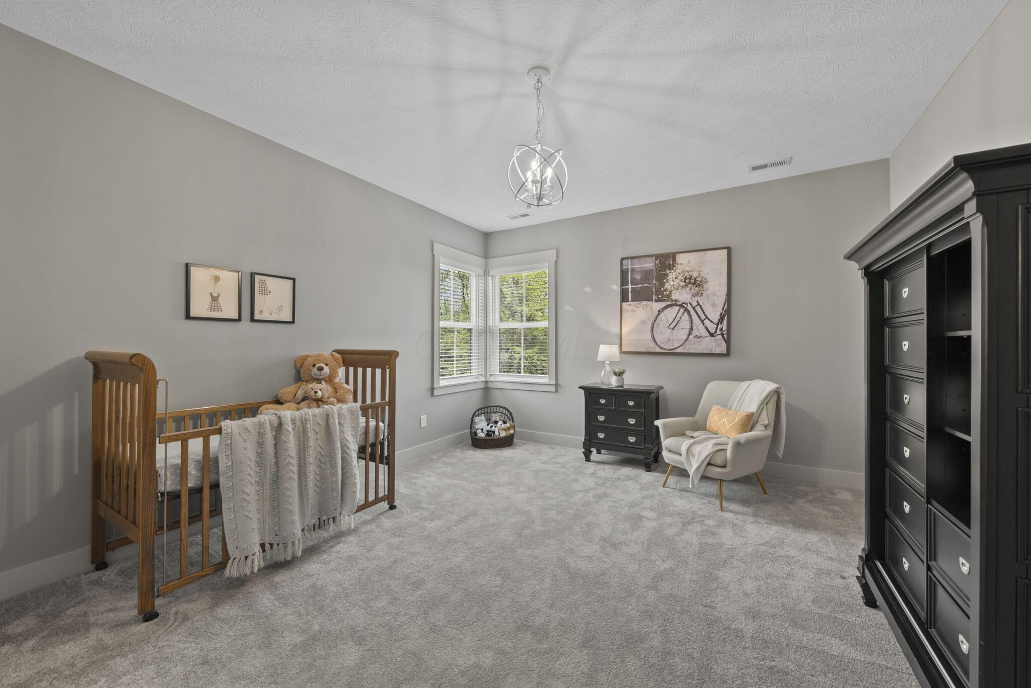 11390 Cedar Crest Drive