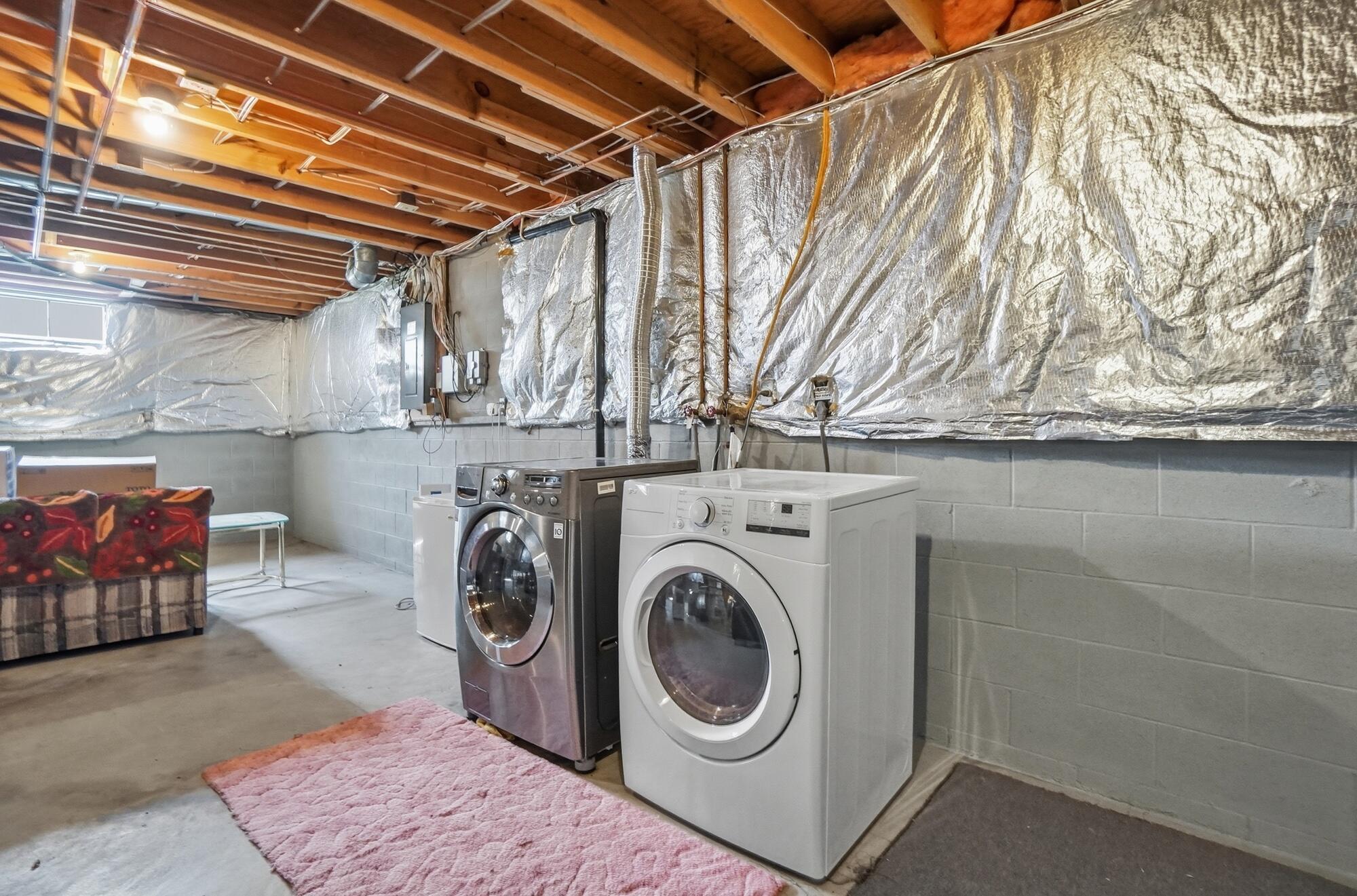 3686 Riverlane Court