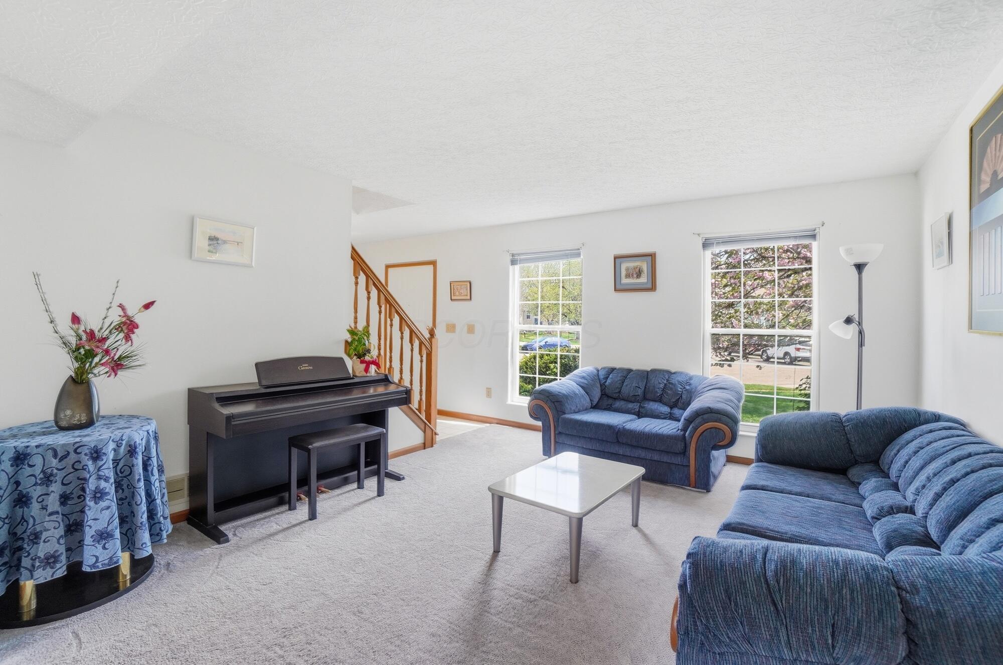 3686 Riverlane Court