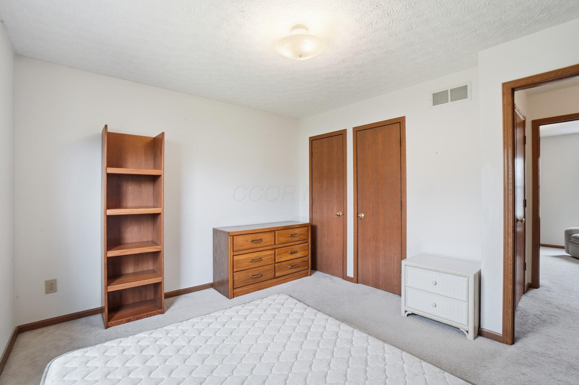 3686 Riverlane Court