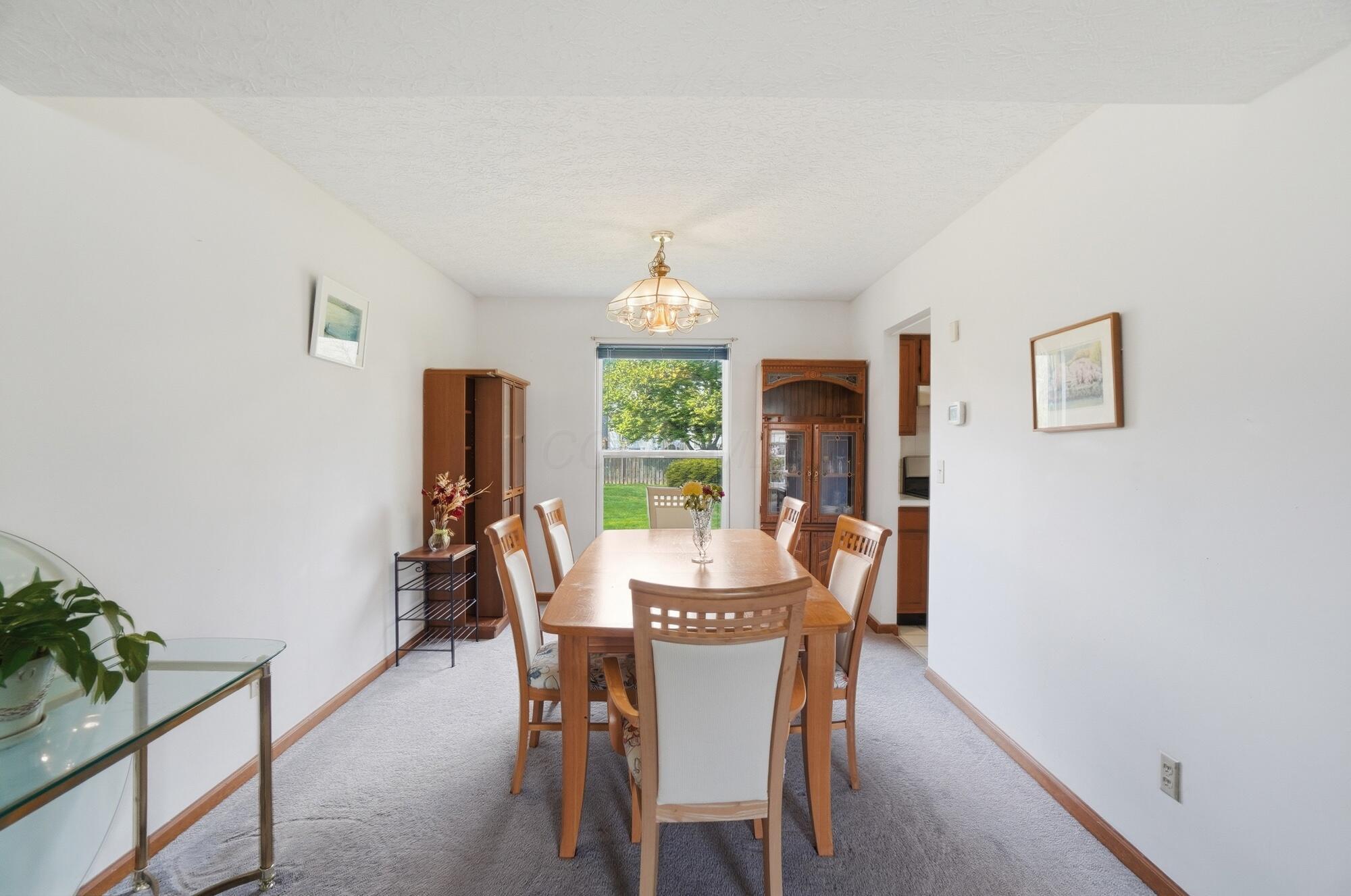 3686 Riverlane Court