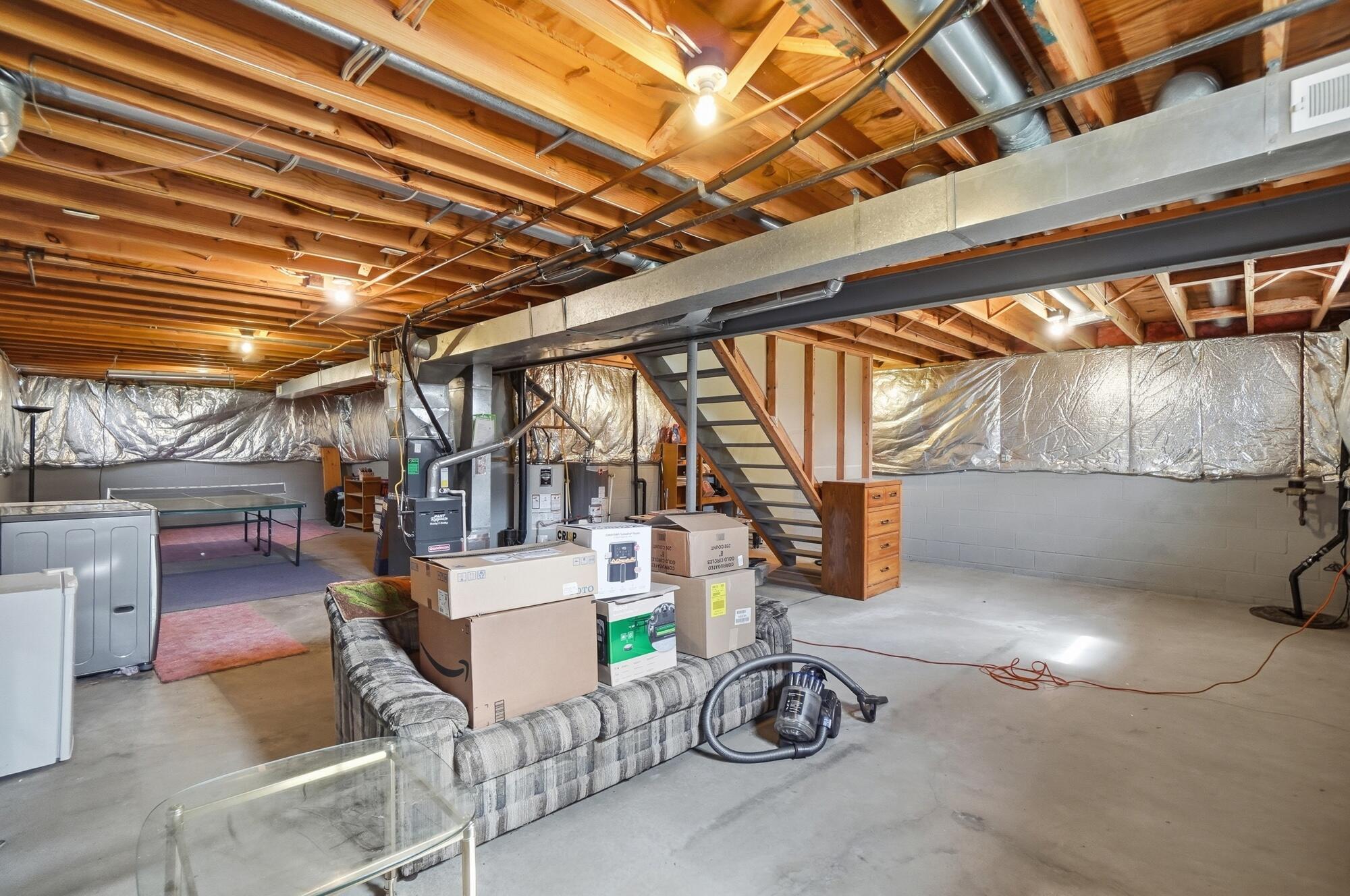 3686 Riverlane Court
