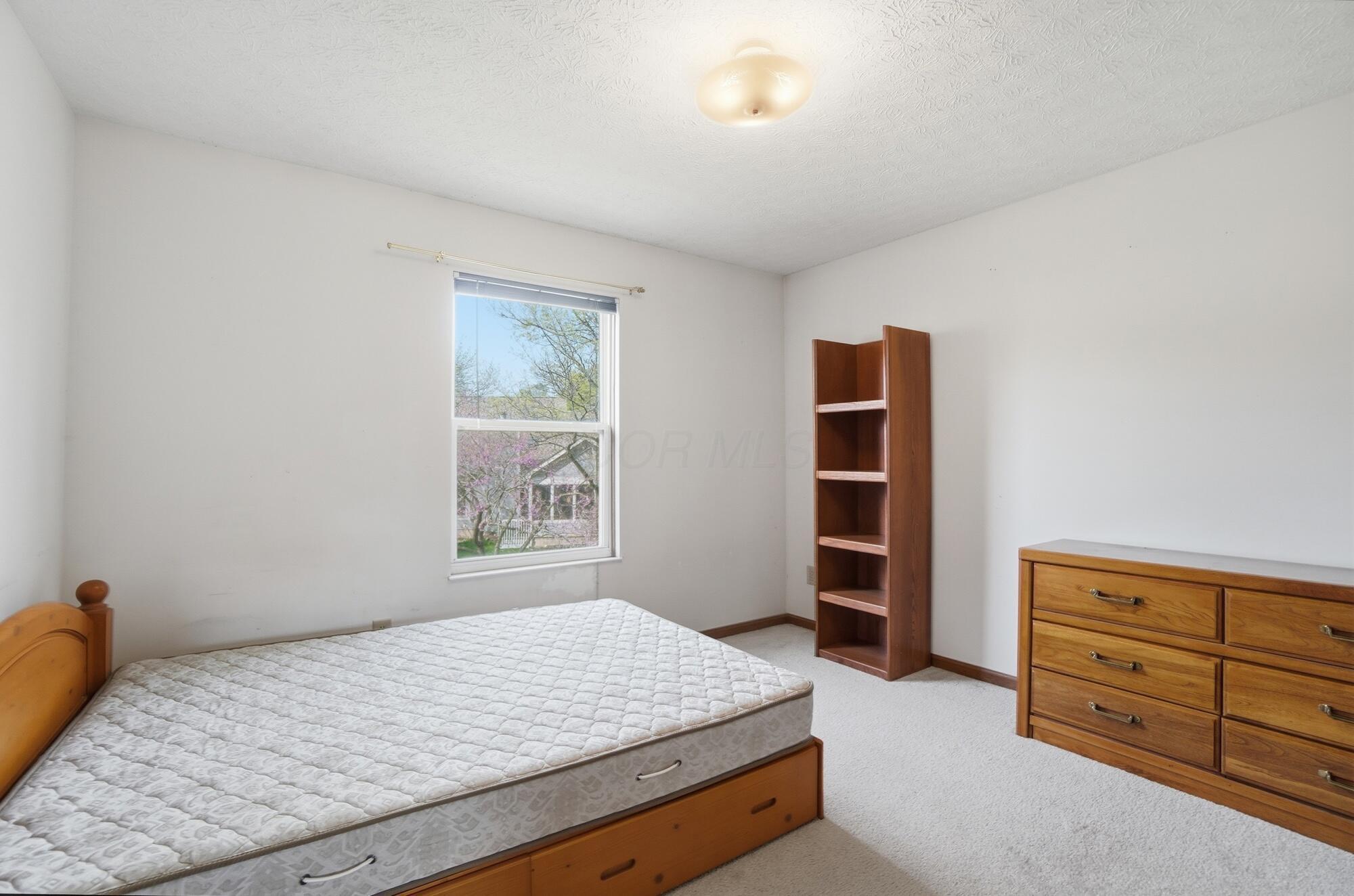 3686 Riverlane Court