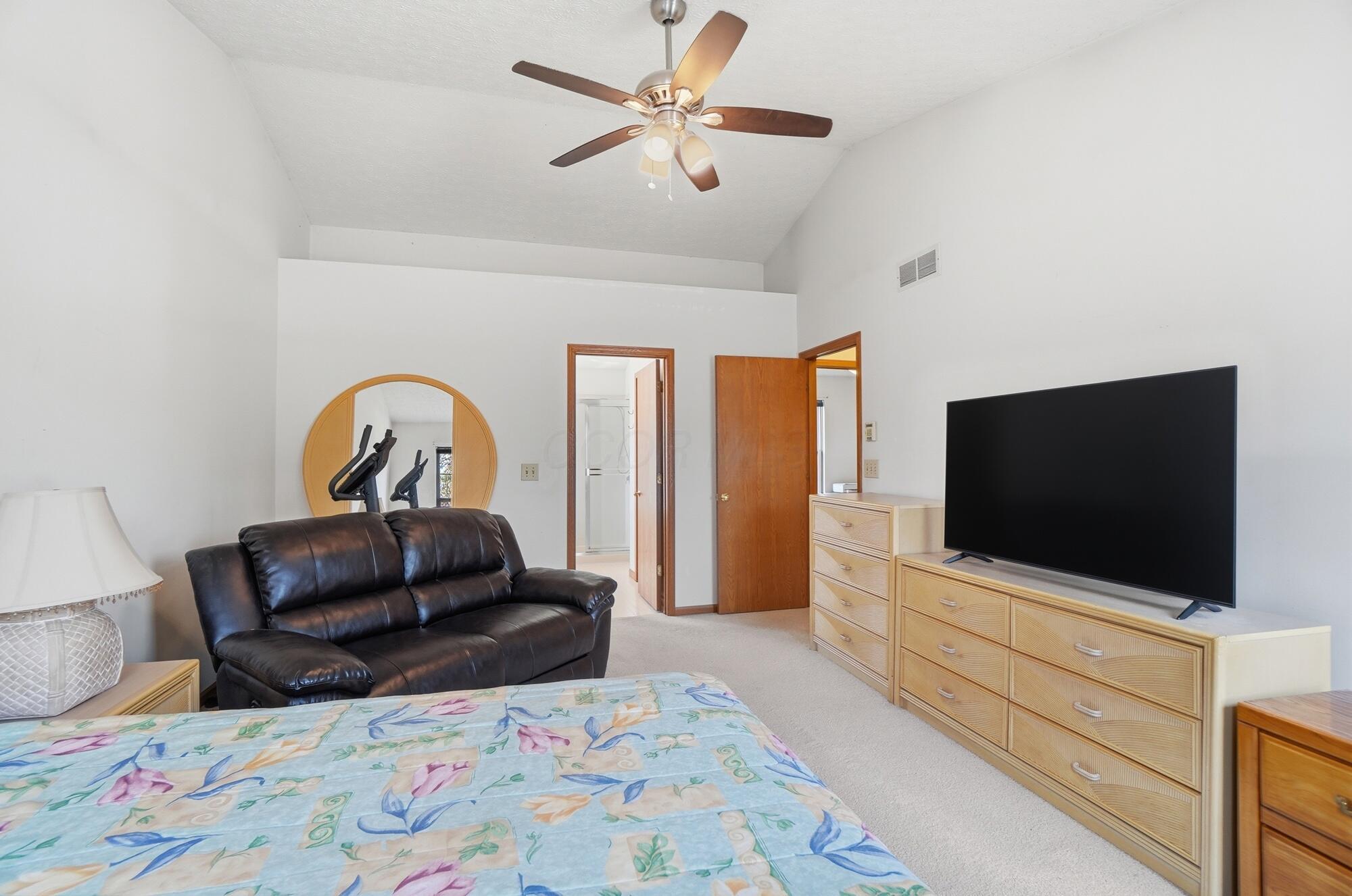 3686 Riverlane Court