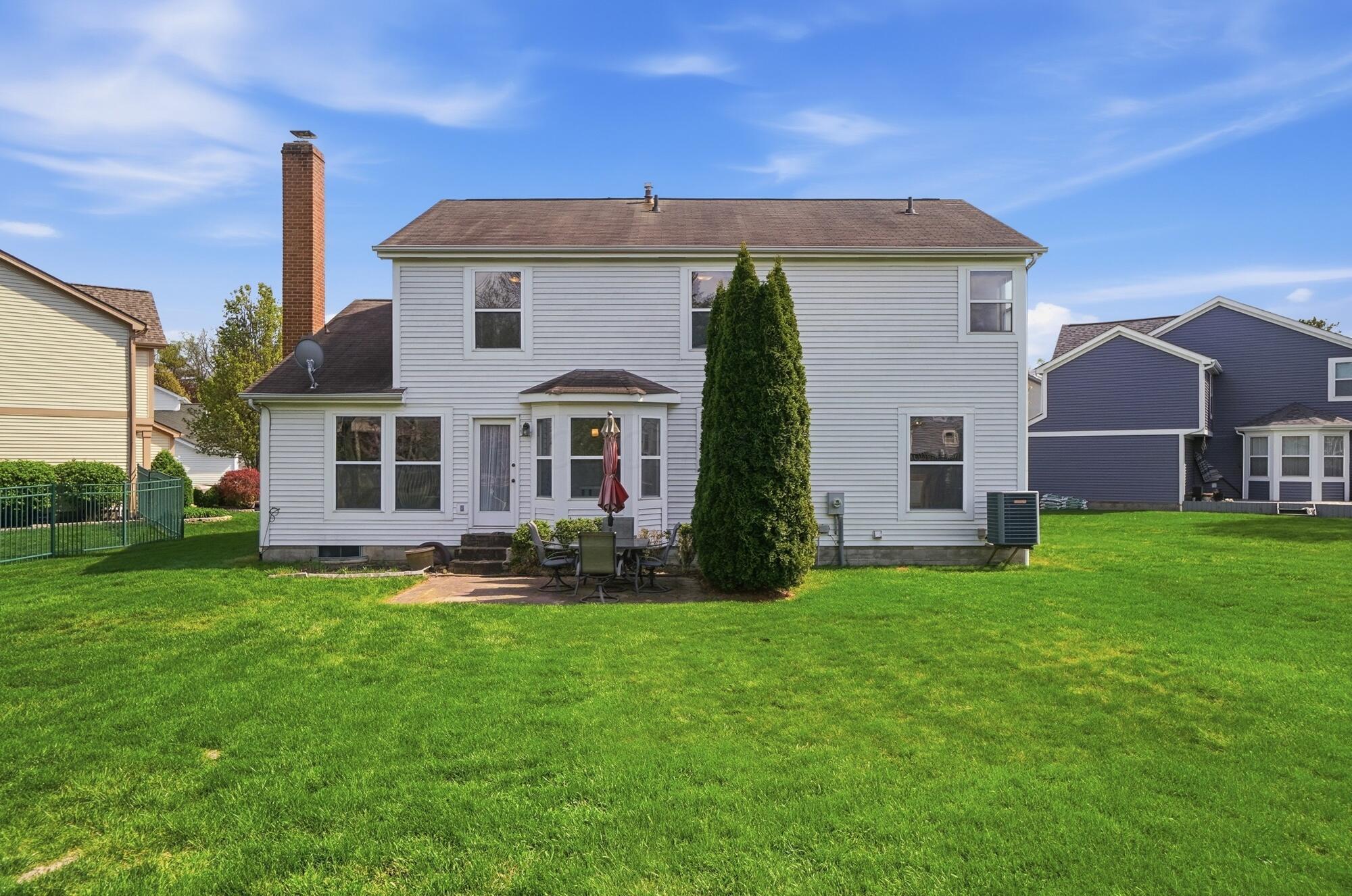 3686 Riverlane Court