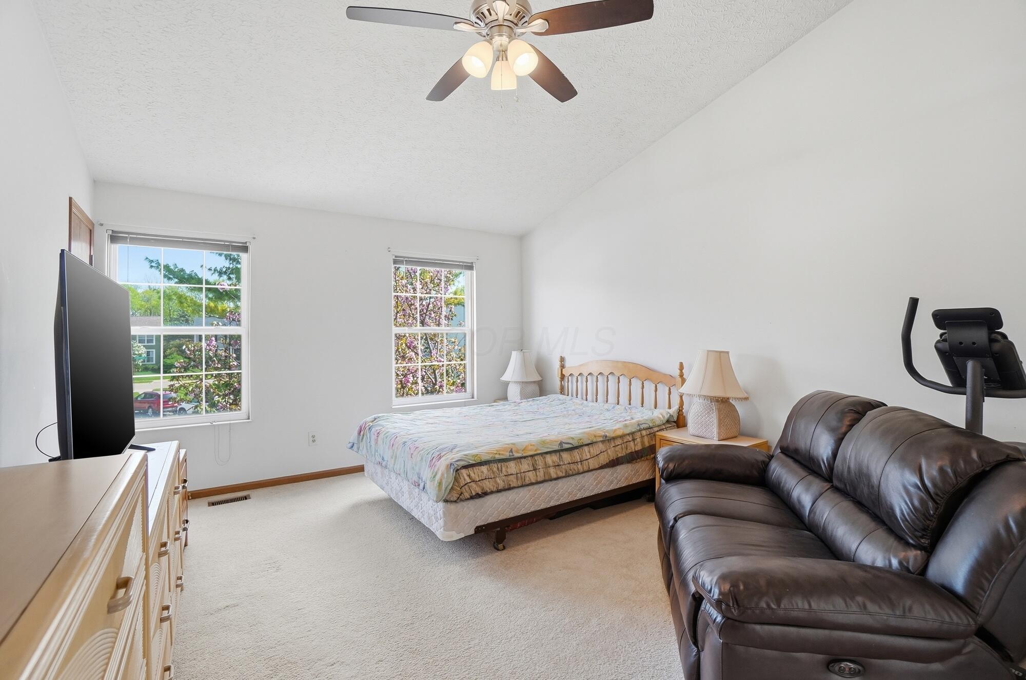 3686 Riverlane Court