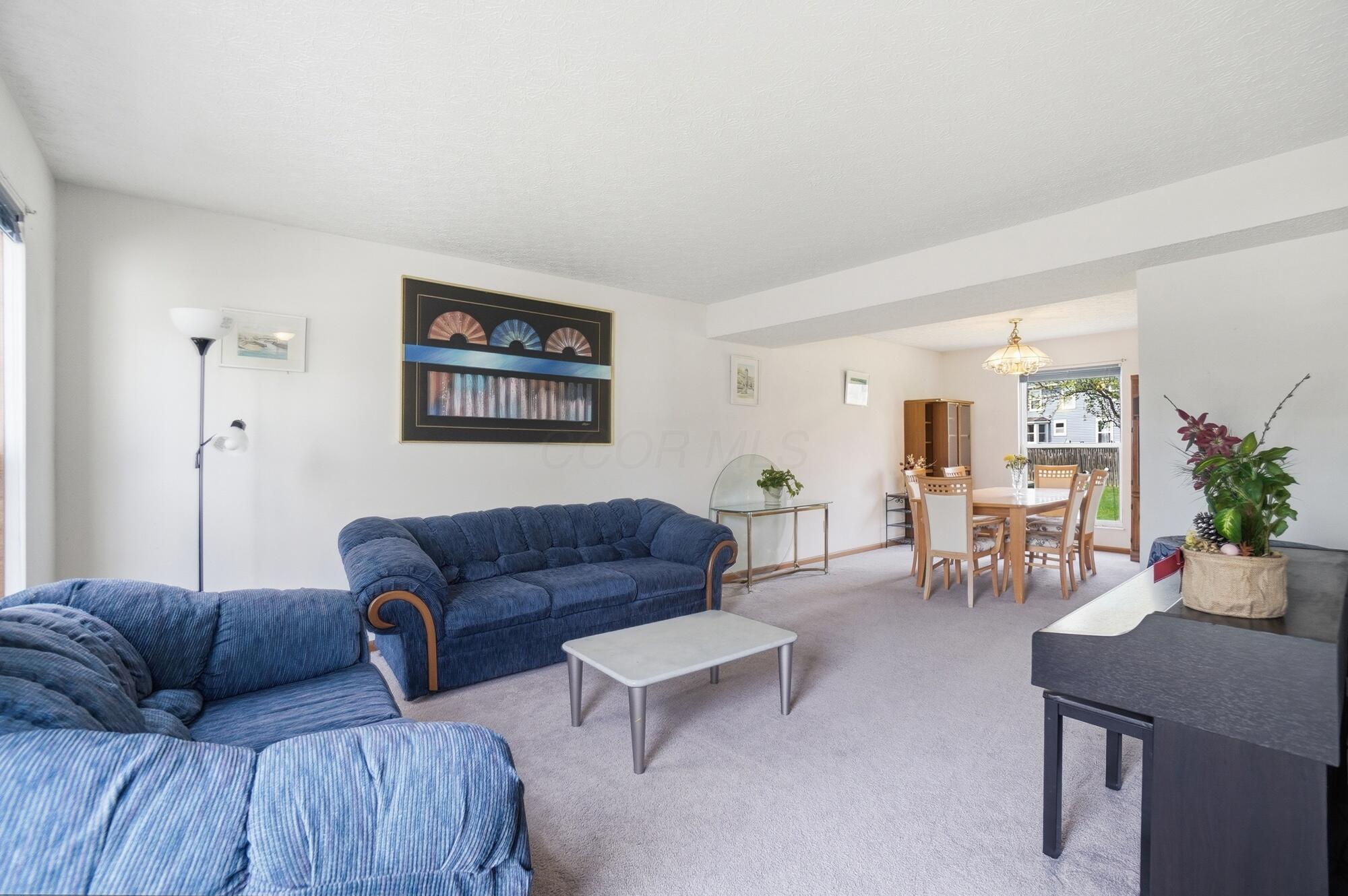 3686 Riverlane Court