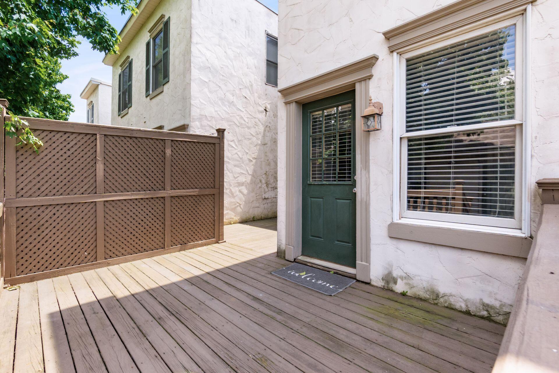 322 Hanford Street