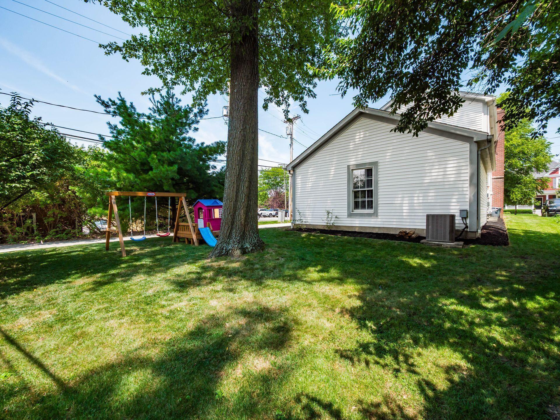 27 E South Street