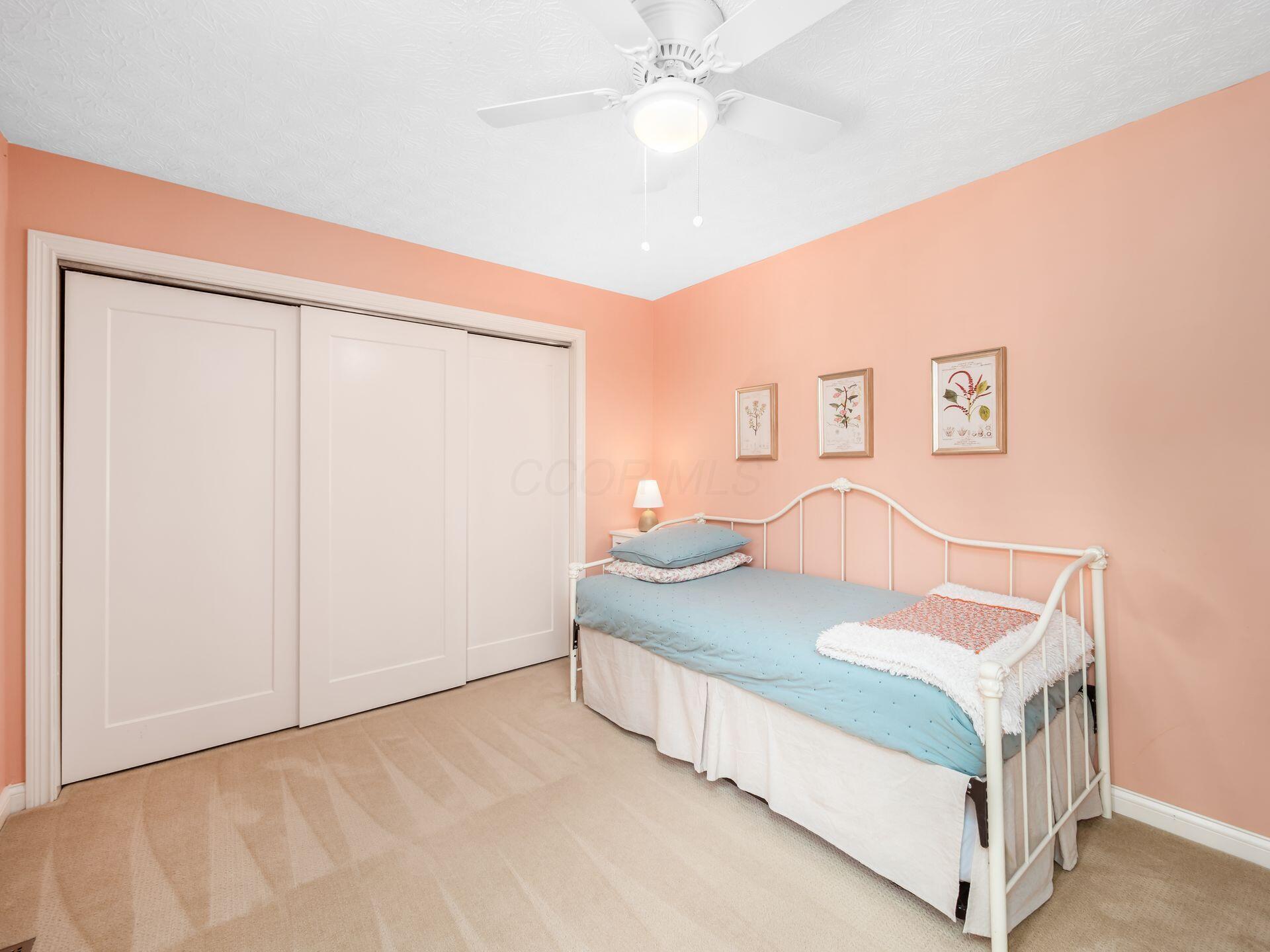 27 E South Street