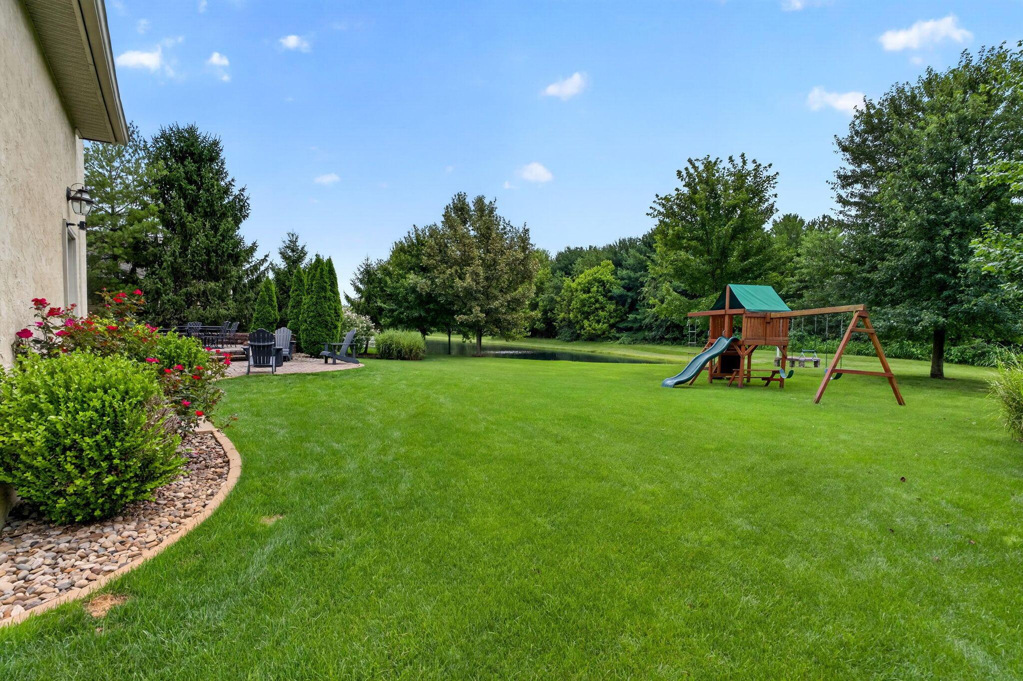 5564 Aster Way