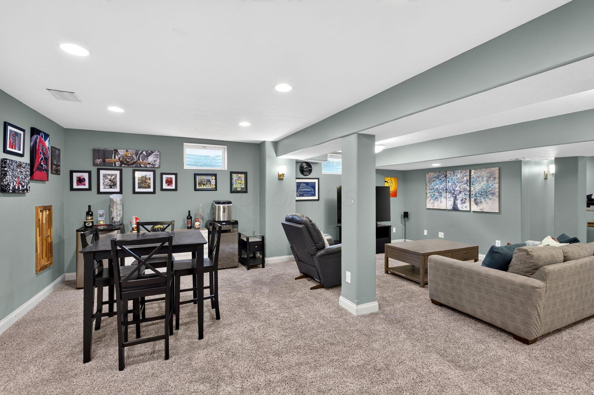 5564 Aster Way